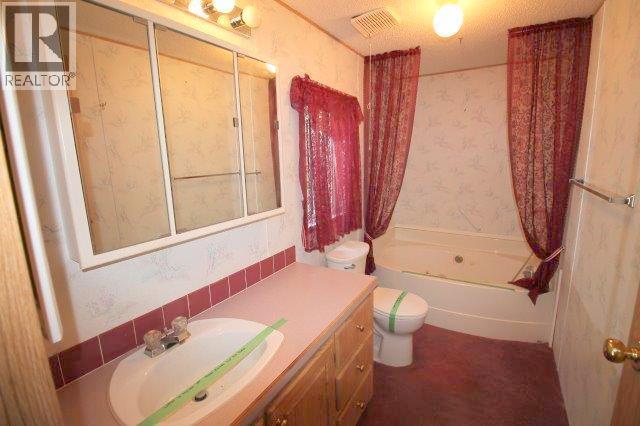 999 Burnaby Avenue Unit# 30, Penticton, British Columbia  V2A 5Y4 - Photo 10 - 10388462