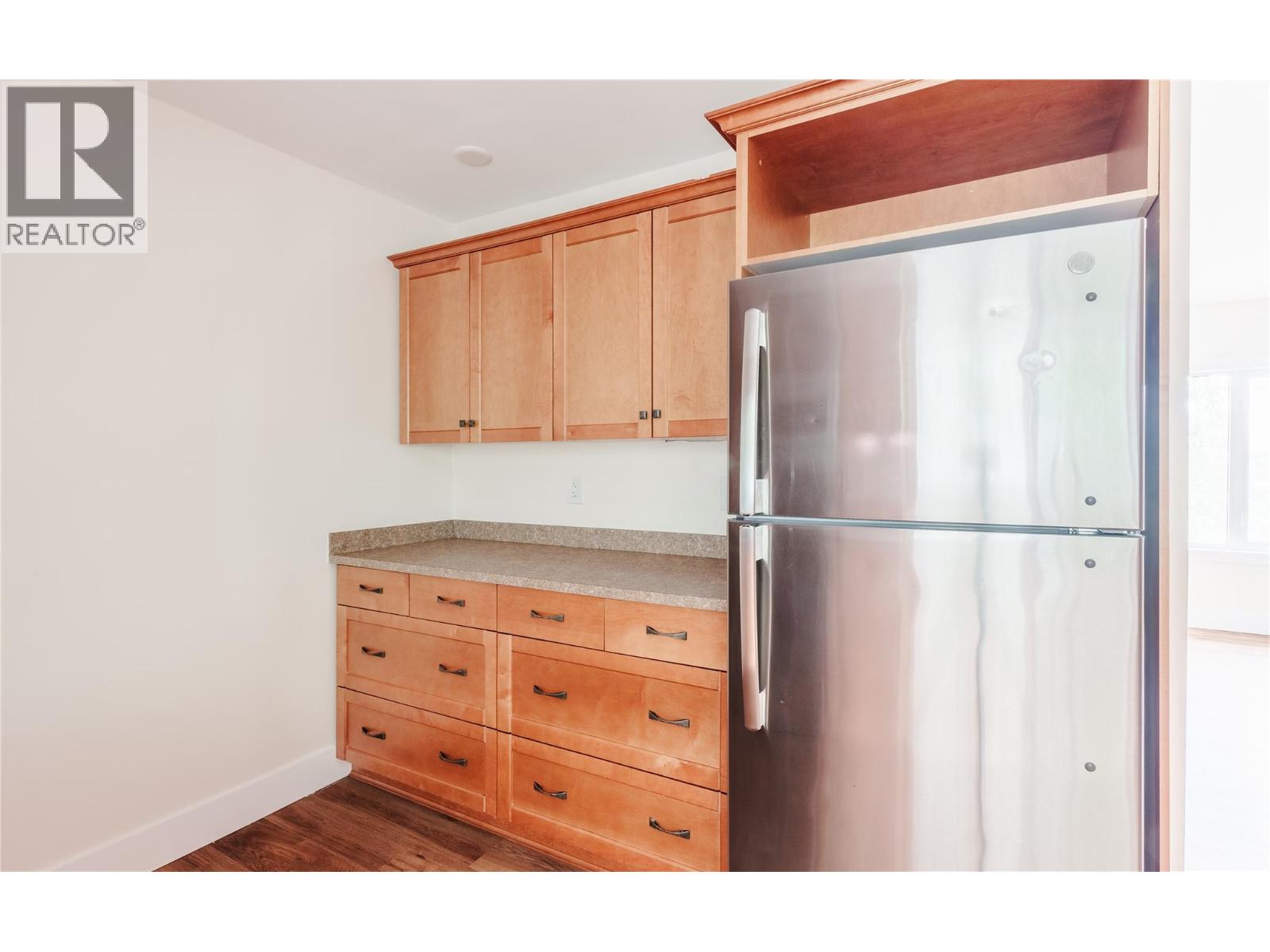 1231 1 Street Se, Salmon Arm, British Columbia  V1E 0B6 - Photo 11 - 10388577