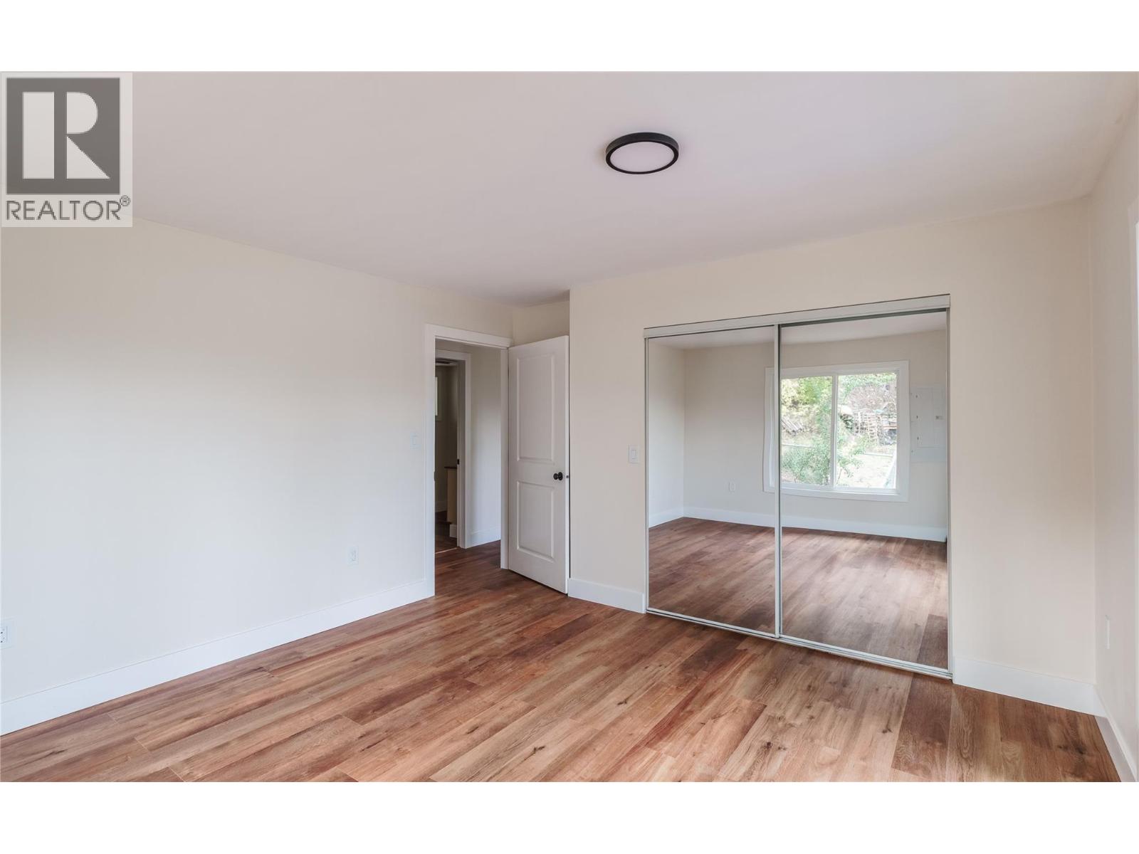 1231 1 Street Se, Salmon Arm, British Columbia  V1E 0B6 - Photo 13 - 10388577