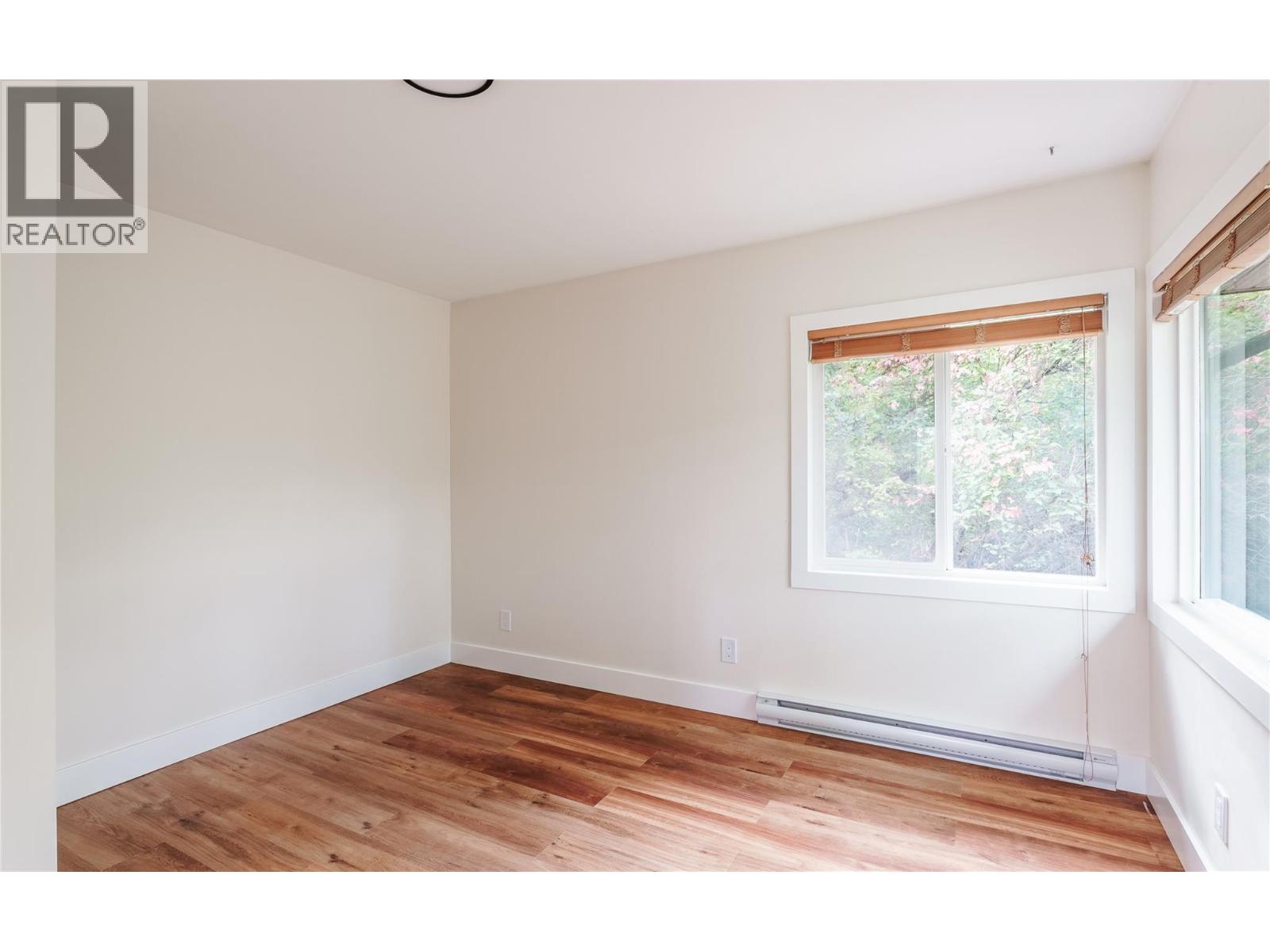1231 1 Street Se, Salmon Arm, British Columbia  V1E 0B6 - Photo 17 - 10388577