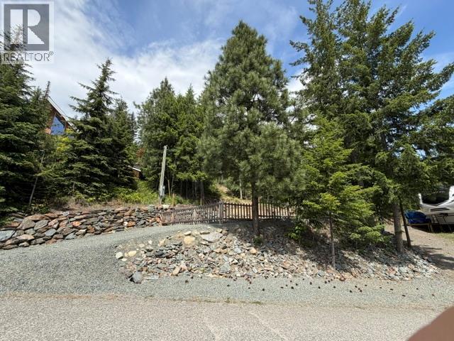5265 Hlina Road, celista, British Columbia