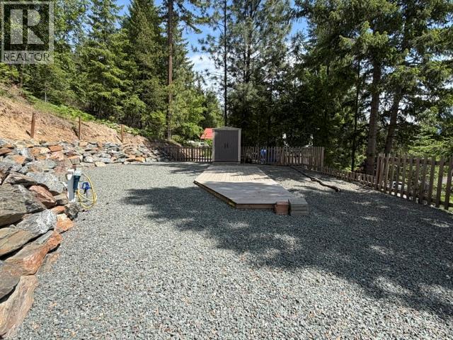 5265 Hlina Road, Celista, British Columbia  V0E 1M6 - Photo 12 - 10388821