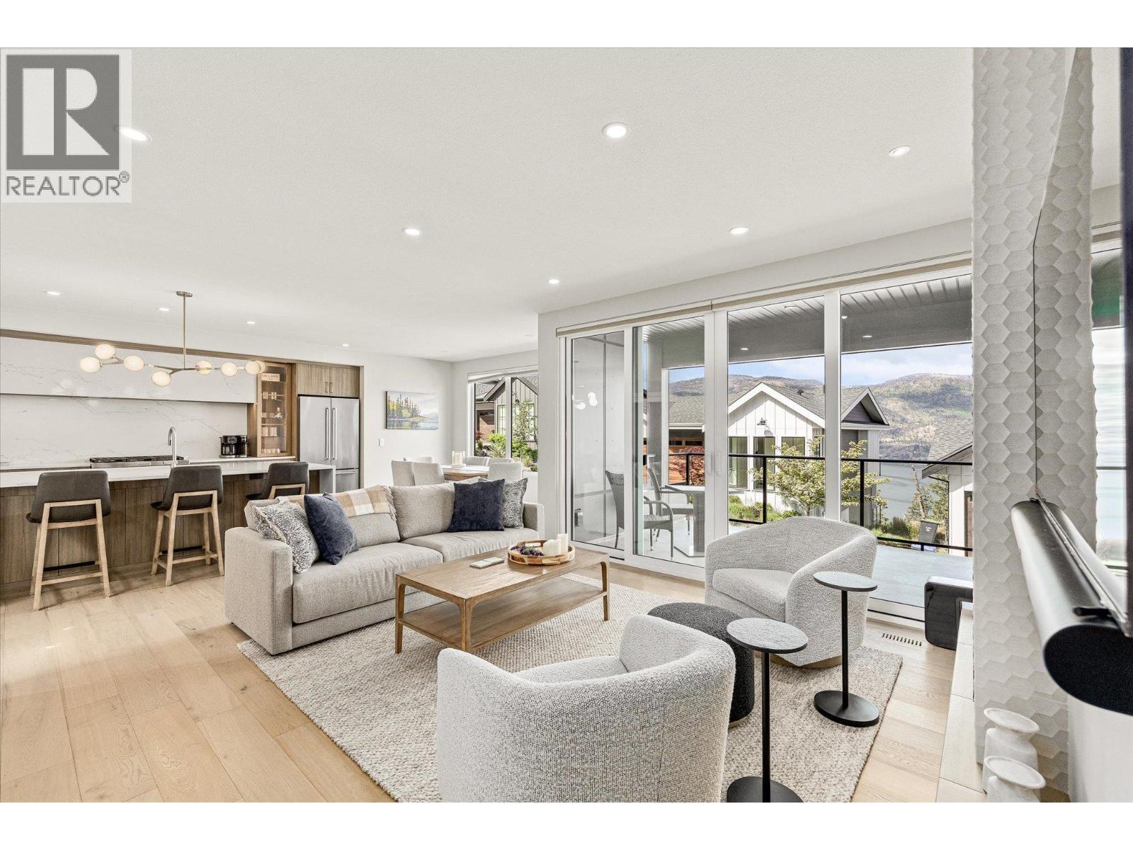 3311 Aspen Lane, Kelowna, British Columbia  V1V 0C6 - Photo 3 - 10388631