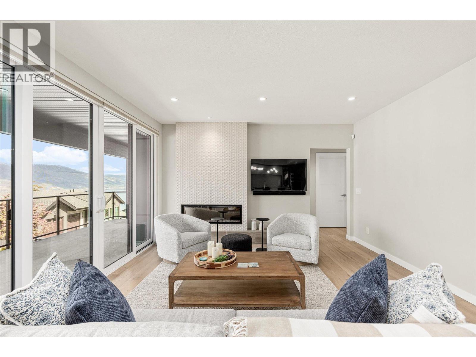3311 Aspen Lane, Kelowna, British Columbia  V1V 0C6 - Photo 6 - 10388631