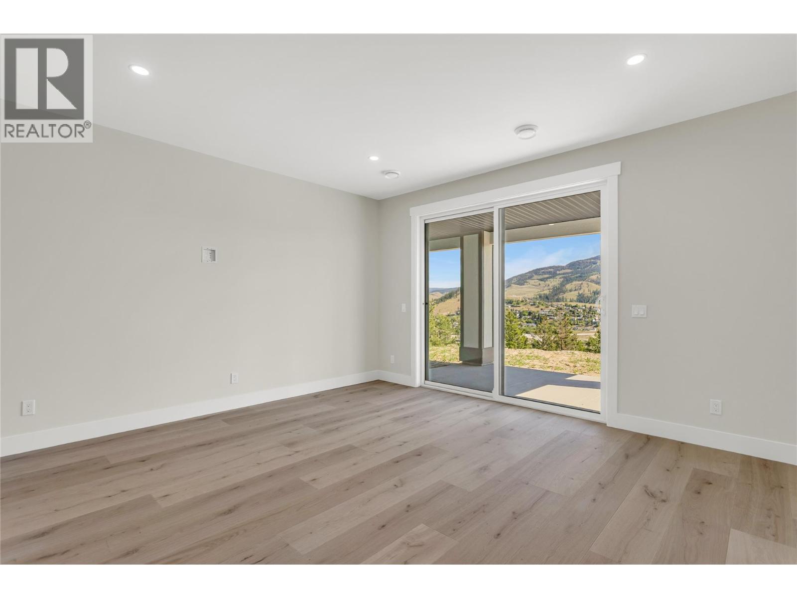 2150 Montenegro Drive, Kelowna, British Columbia  V1P 0B2 - Photo 18 - 10387111