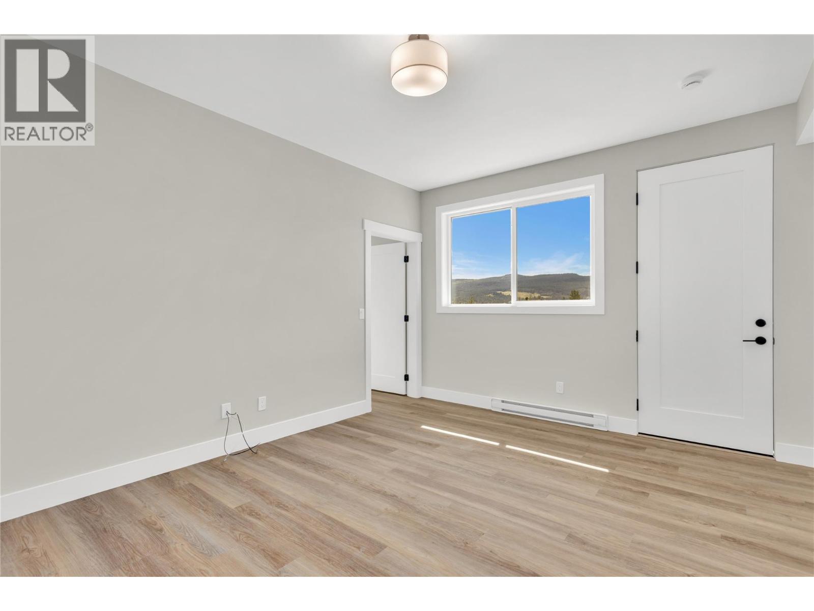 2150 Montenegro Drive, Kelowna, British Columbia  V1P 0B2 - Photo 28 - 10387111