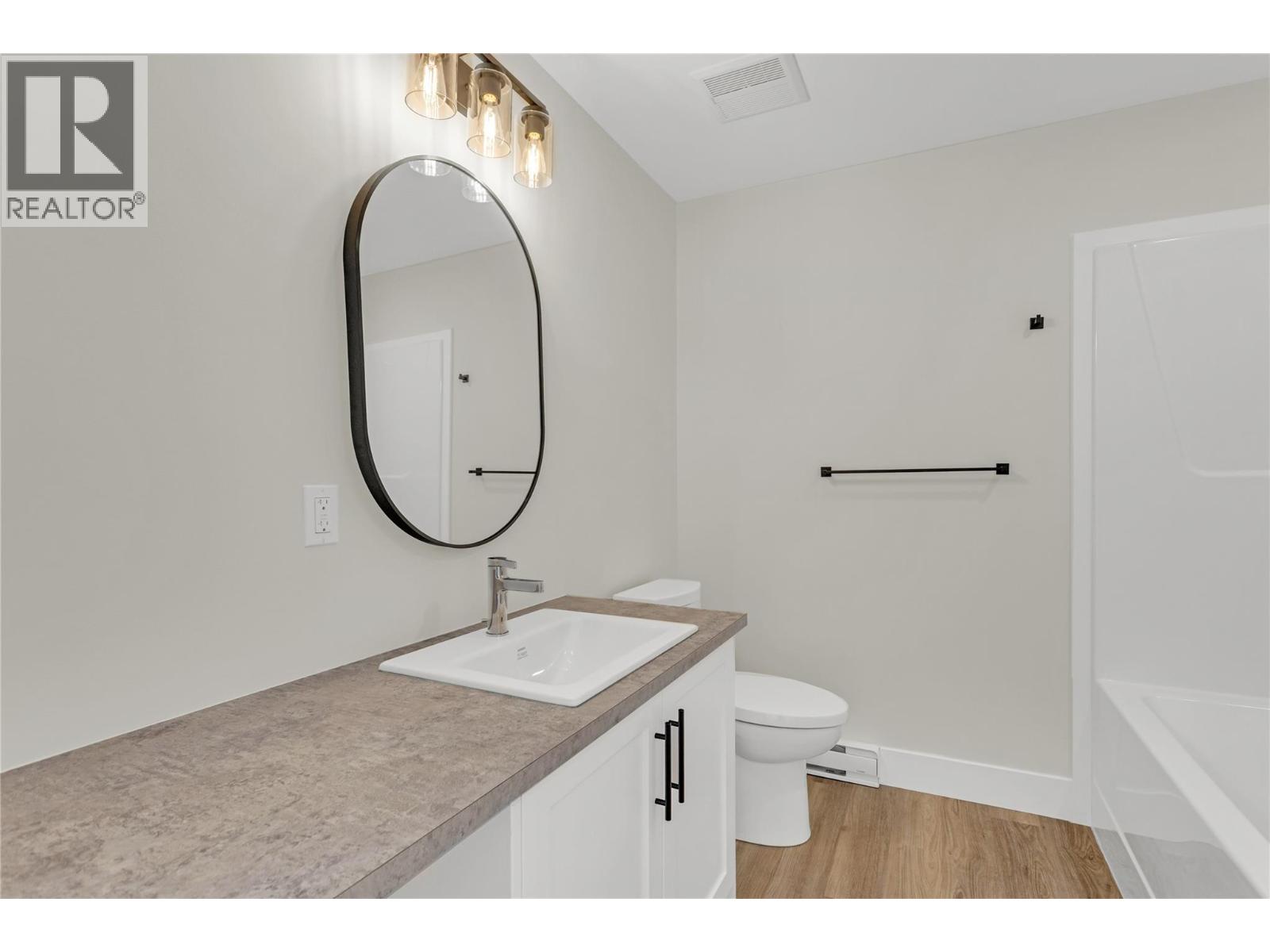 2150 Montenegro Drive, Kelowna, British Columbia  V1P 0B2 - Photo 31 - 10387111