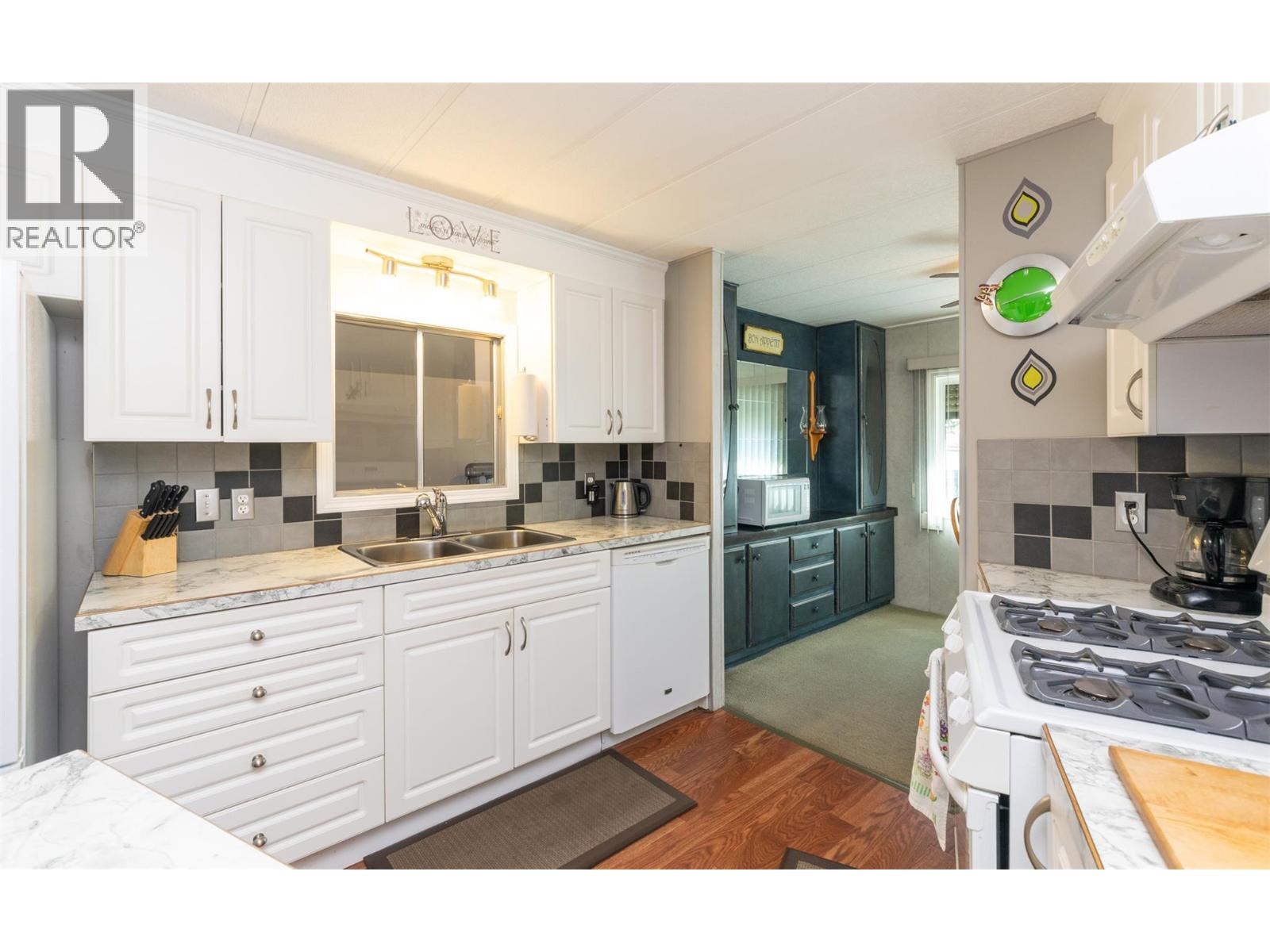 1361 30th Street Se Unit# 103, Salmon Arm, British Columbia  V1E 2N4 - Photo 13 - 10387761