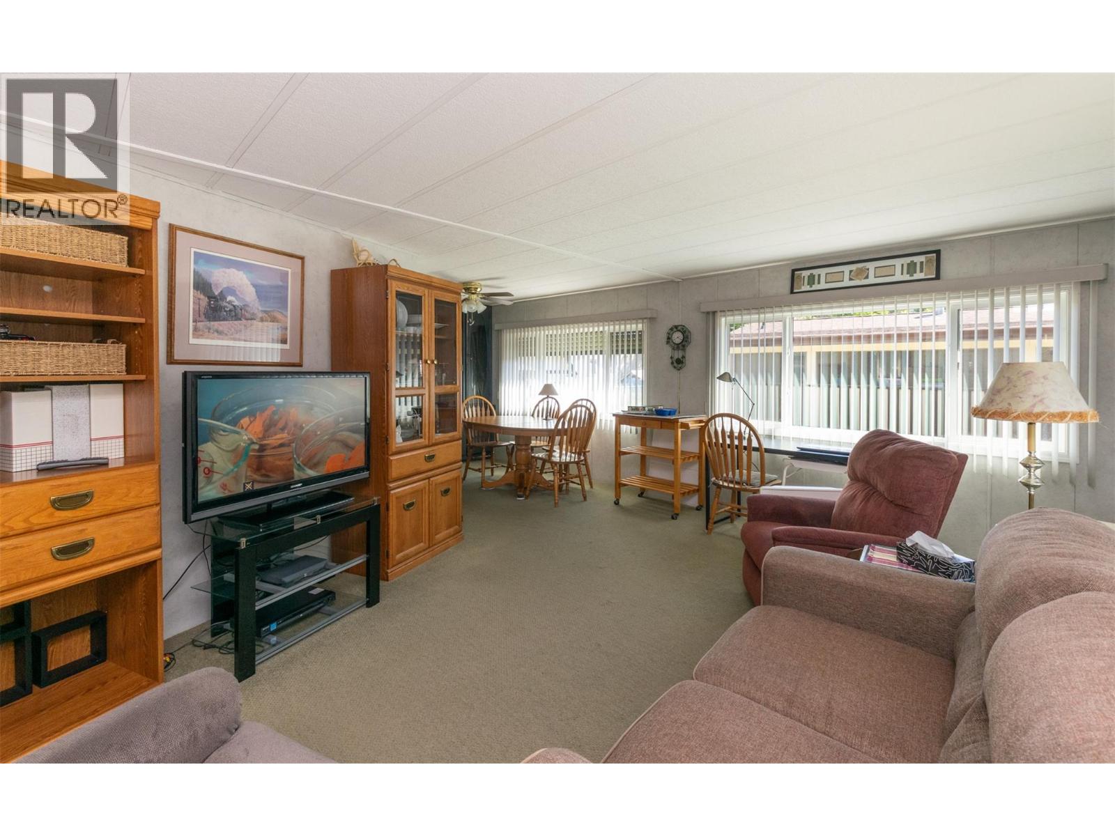 1361 30th Street Se Unit# 103, Salmon Arm, British Columbia  V1E 2N4 - Photo 2 - 10387761