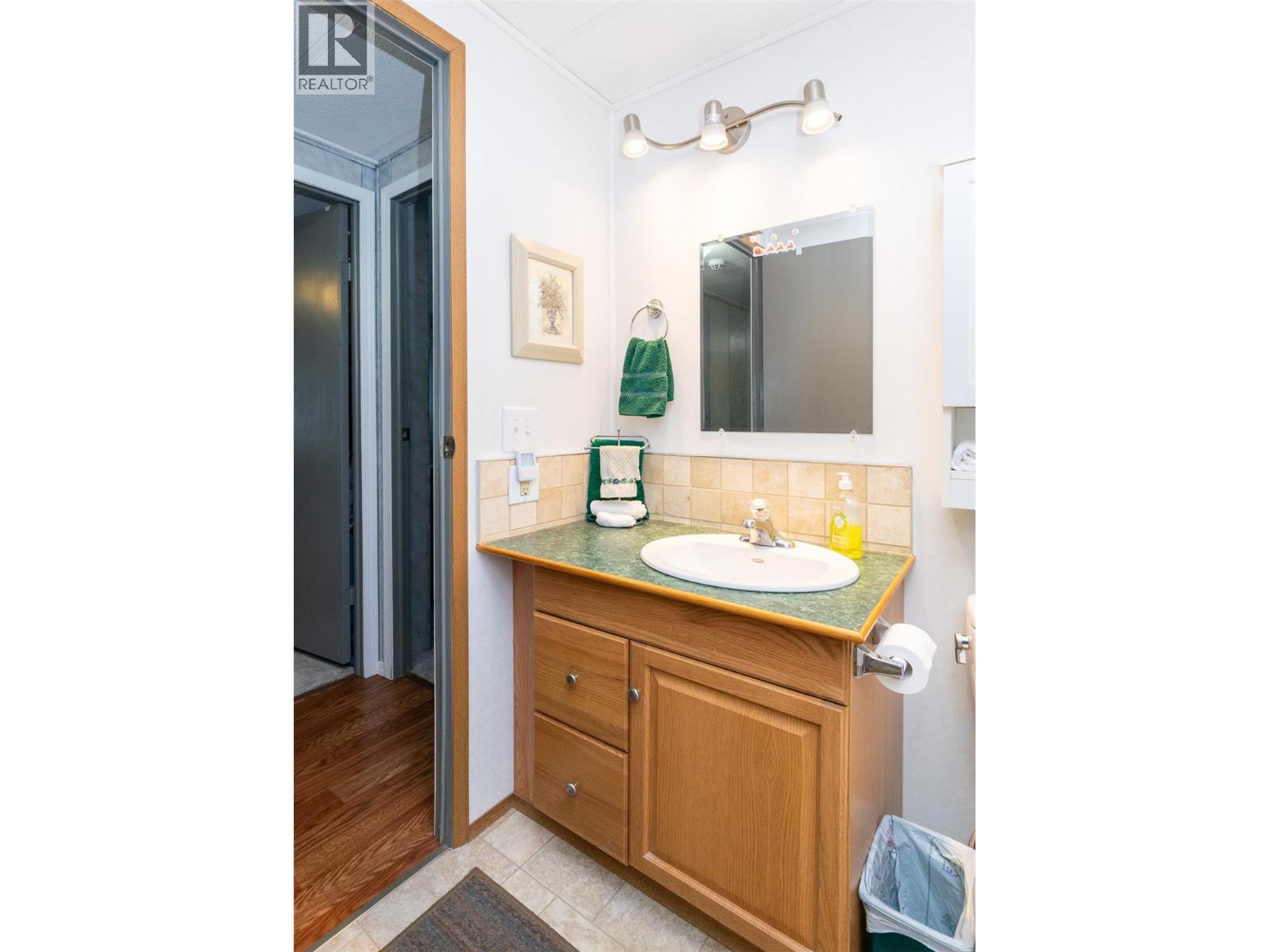 1361 30th Street Se Unit# 103, Salmon Arm, British Columbia  V1E 2N4 - Photo 21 - 10387761