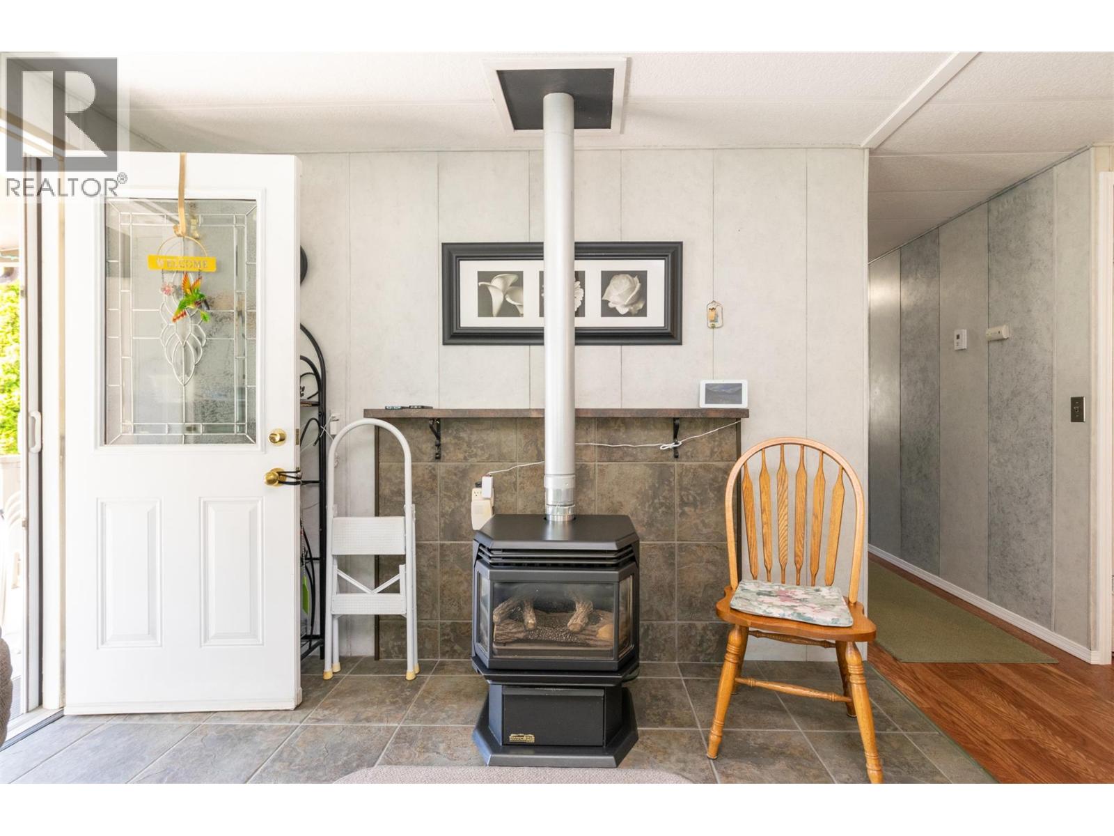 1361 30th Street Se Unit# 103, Salmon Arm, British Columbia  V1E 2N4 - Photo 6 - 10387761
