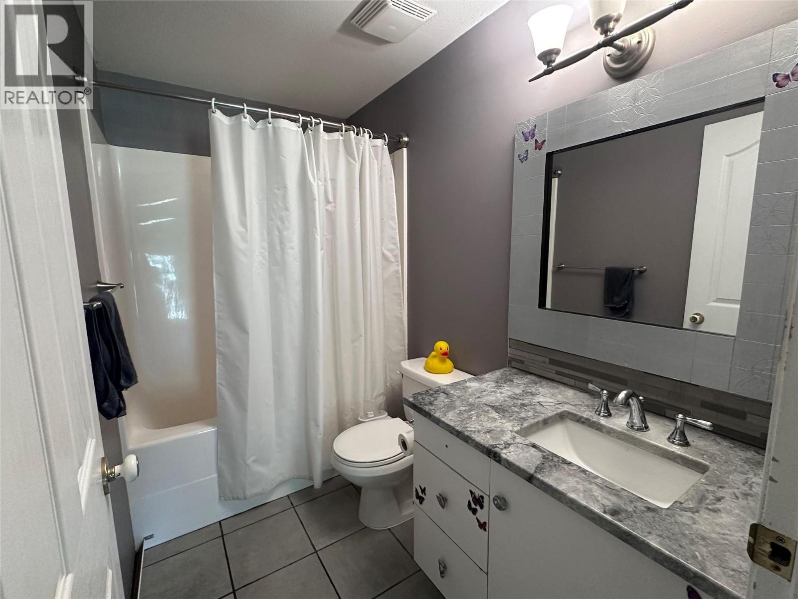 3966 Hwy 3 Highway, Rock Creek, British Columbia  V0H 1Y0 - Photo 18 - 10388784