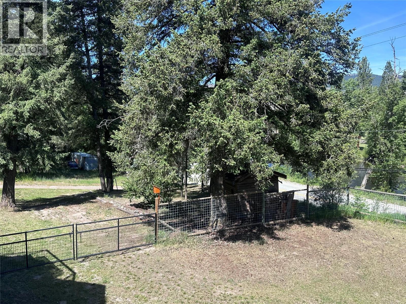 3966 Hwy 3 Highway, Rock Creek, British Columbia  V0H 1Y0 - Photo 23 - 10388784