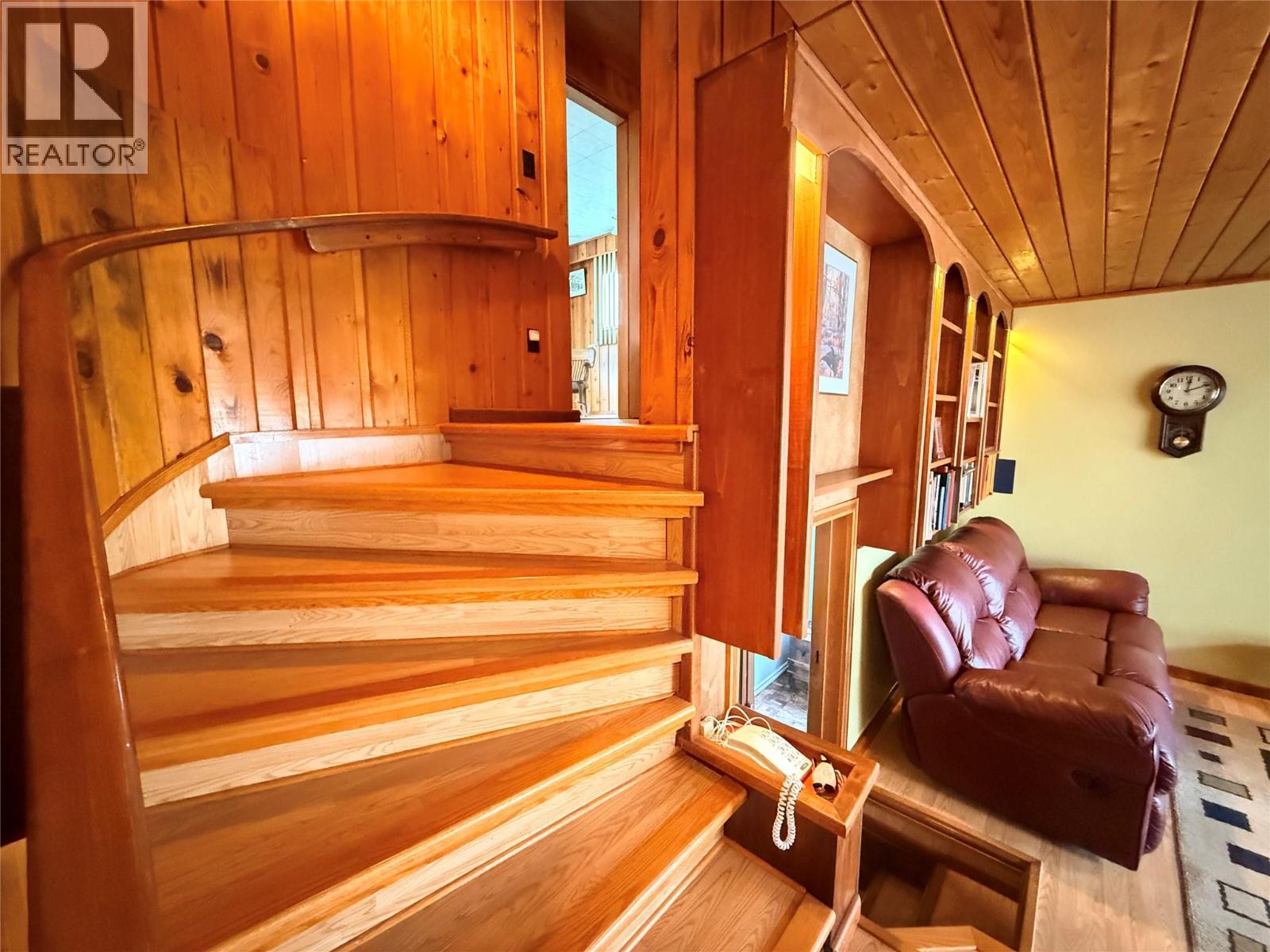 1980 3 Highway, Christina Lake, British Columbia  V0H 1E2 - Photo 26 - 10388837