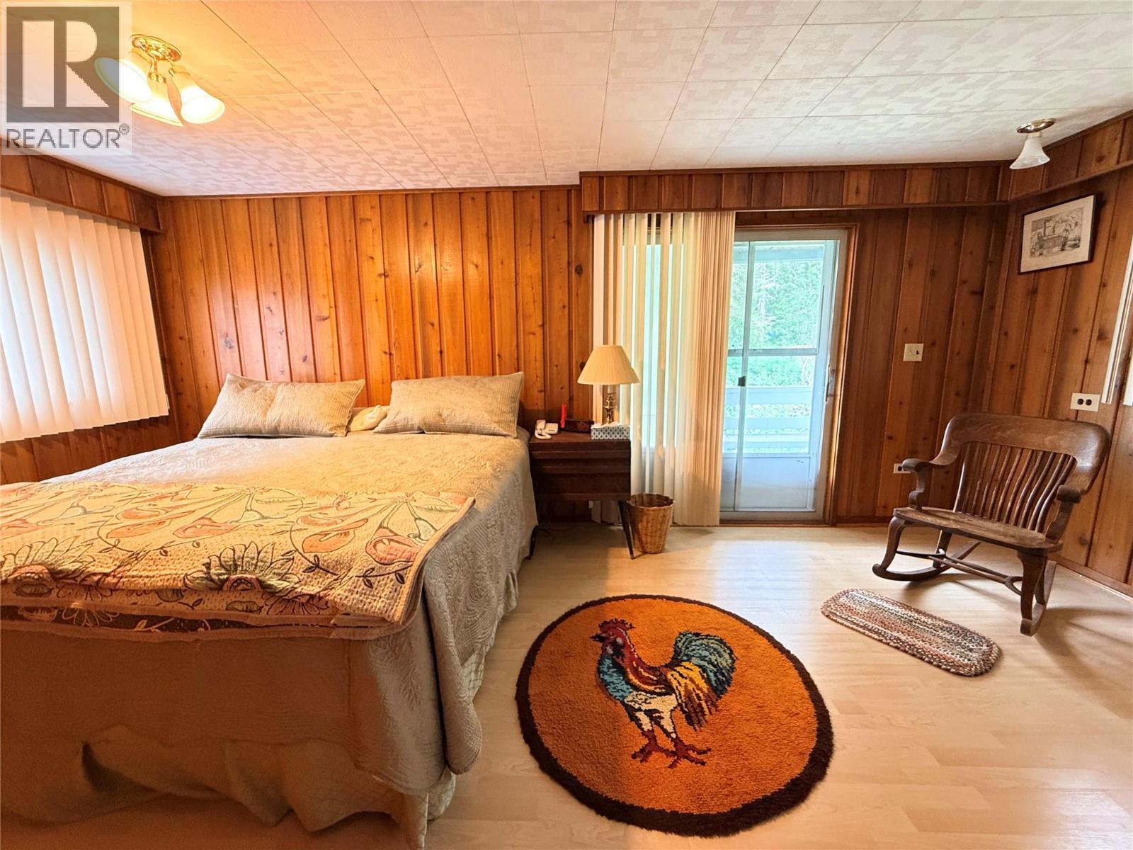 1980 3 Highway, Christina Lake, British Columbia  V0H 1E2 - Photo 27 - 10388837