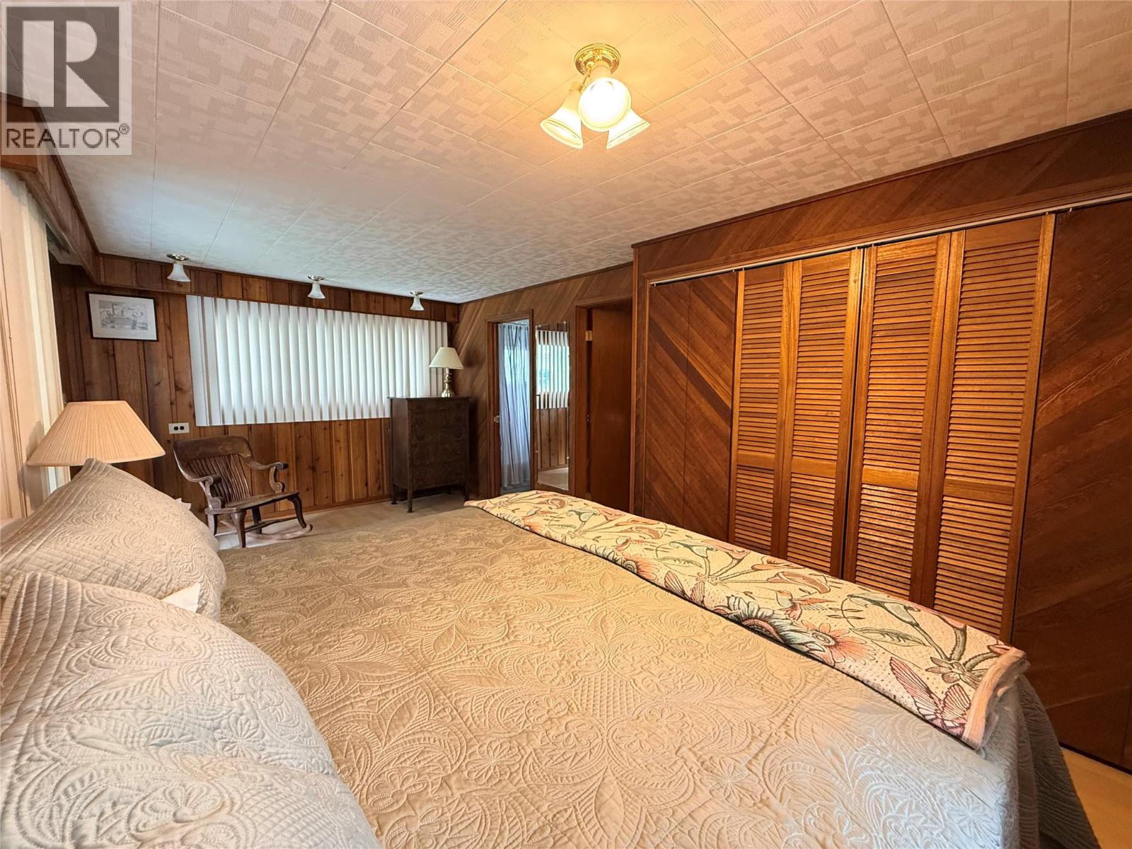 1980 3 Highway, Christina Lake, British Columbia  V0H 1E2 - Photo 28 - 10388837