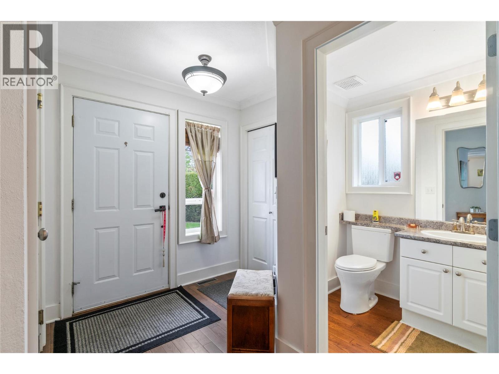 2951 11 Avenue Ne Unit# 1, Salmon Arm, British Columbia  V1E 1V8 - Photo 17 - 10388234