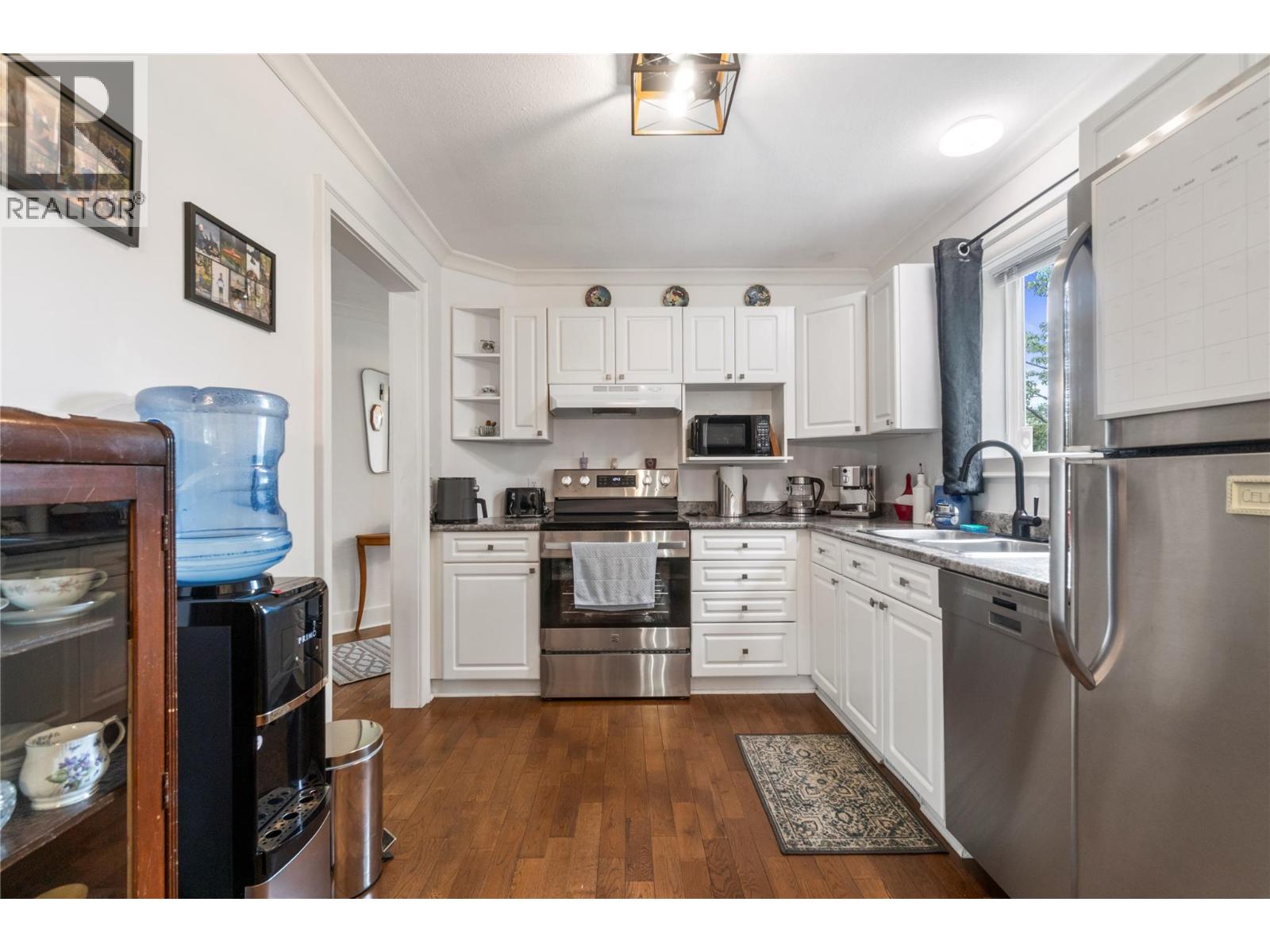 2951 11 Avenue Ne Unit# 1, Salmon Arm, British Columbia  V1E 1V8 - Photo 8 - 10388234