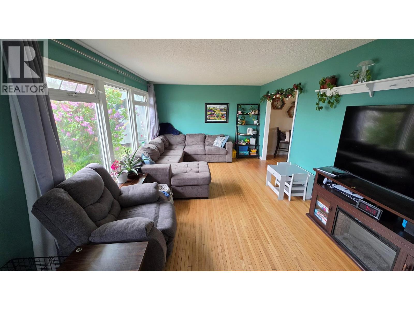 1316 93 Avenue, Dawson Creek, British Columbia  V1G 1E4 - Photo 8 - 10388936
