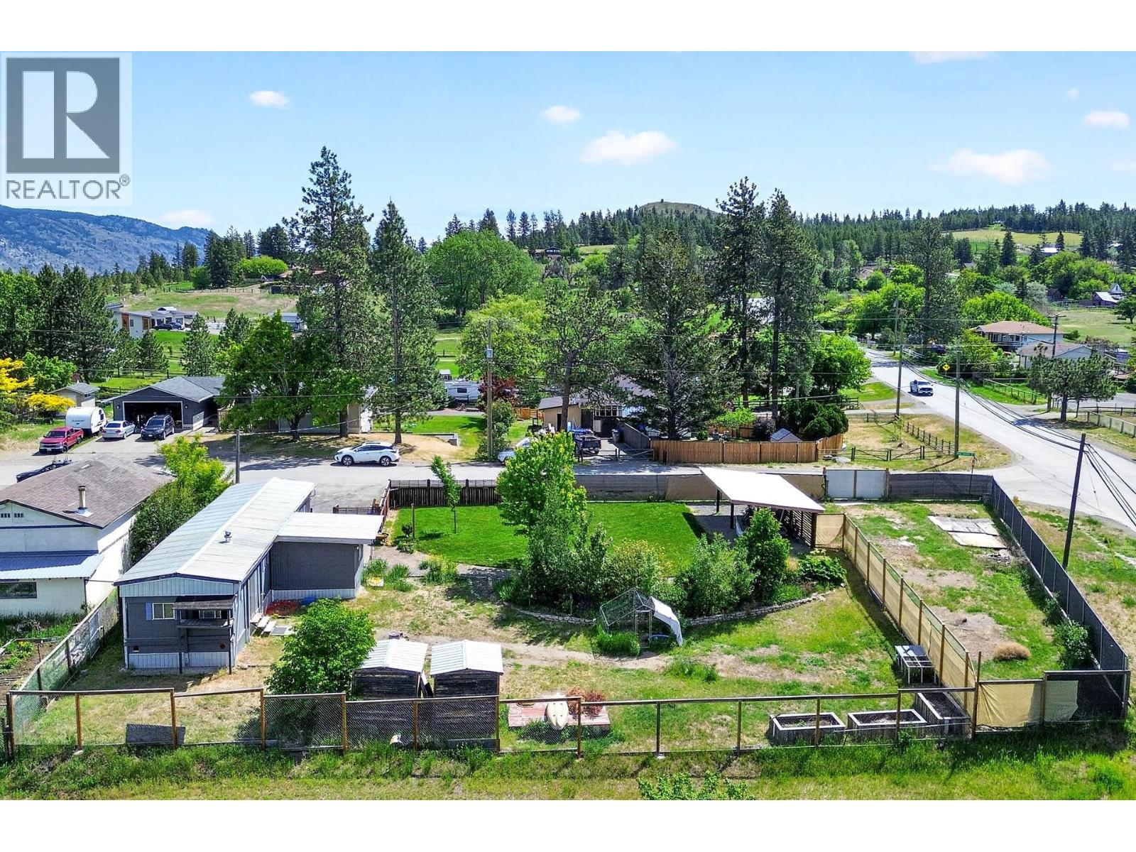 1299 Pinegrove Road, Kamloops, British Columbia  V2C 6V6 - Photo 10 - 10388854