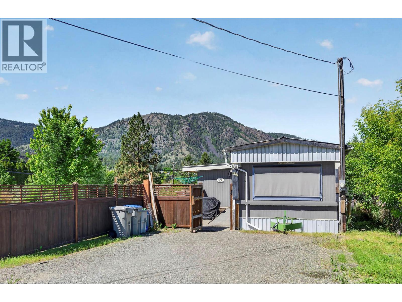 1299 Pinegrove Road, Kamloops, British Columbia  V2C 6V6 - Photo 14 - 10388854