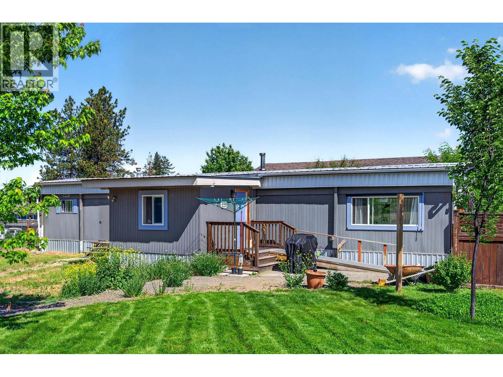 1299 Pinegrove Road, Kamloops, British Columbia  V2C 6V6 - Photo 5 - 10388854