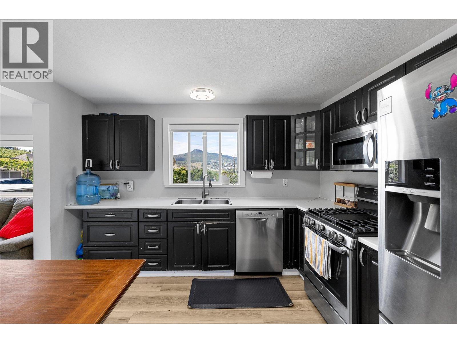11592 Okanagan Centre Road E, Lake Country, British Columbia  V4V 1G4 - Photo 8 - 10388826