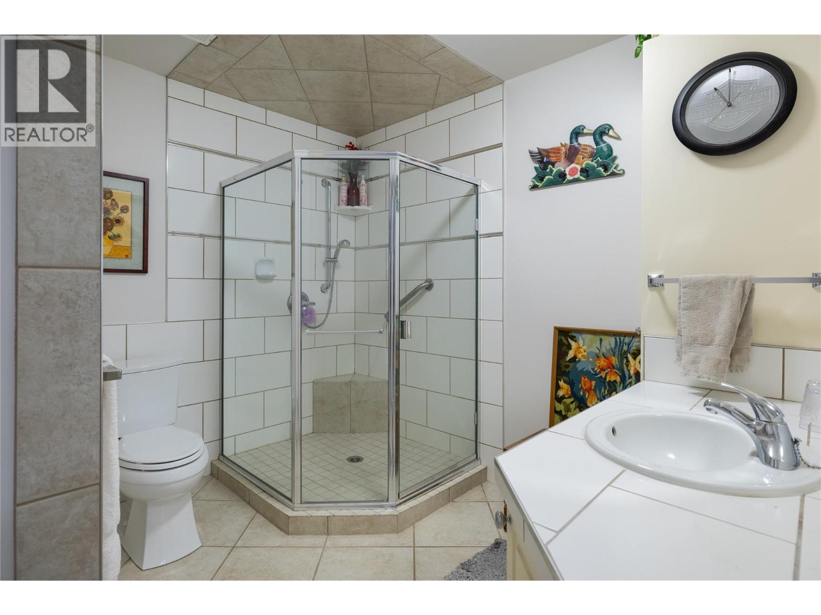 3944 Cascade Drive, Vernon, British Columbia  V1T 9E7 - Photo 24 - 10388481