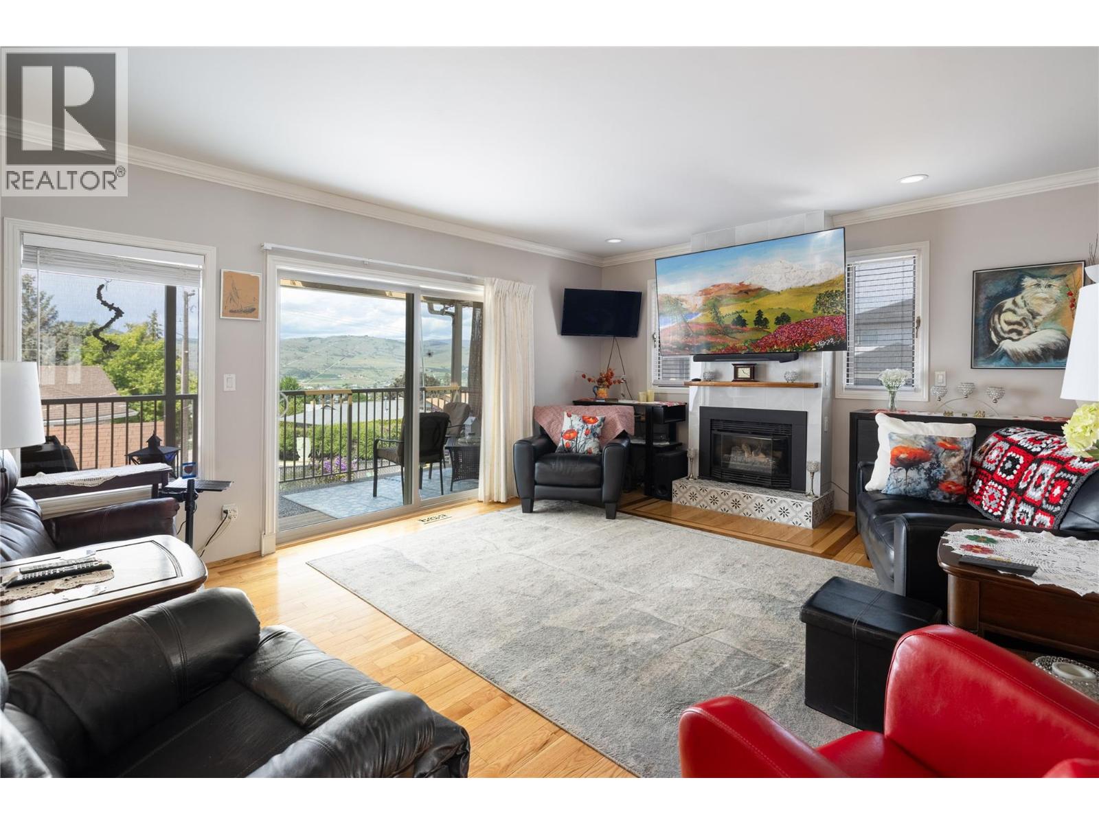 3944 Cascade Drive, Vernon, British Columbia  V1T 9E7 - Photo 4 - 10388481