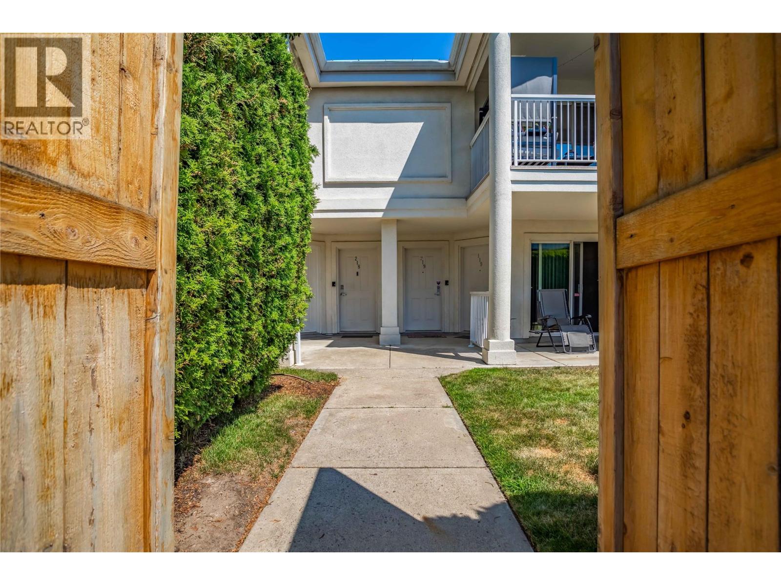 2370 Stillingfleet Road Unit# 218, Kelowna, British Columbia  V1W 3X8 - Photo 23 - 10388682