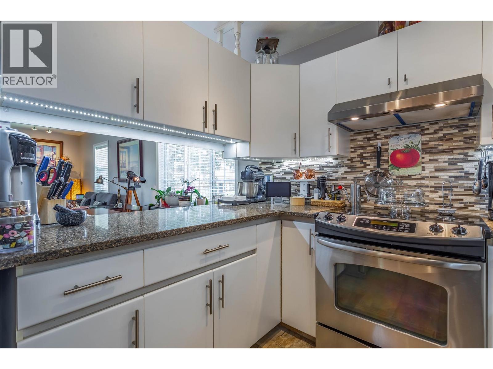 2370 Stillingfleet Road Unit# 218, Kelowna, British Columbia  V1W 3X8 - Photo 9 - 10388682