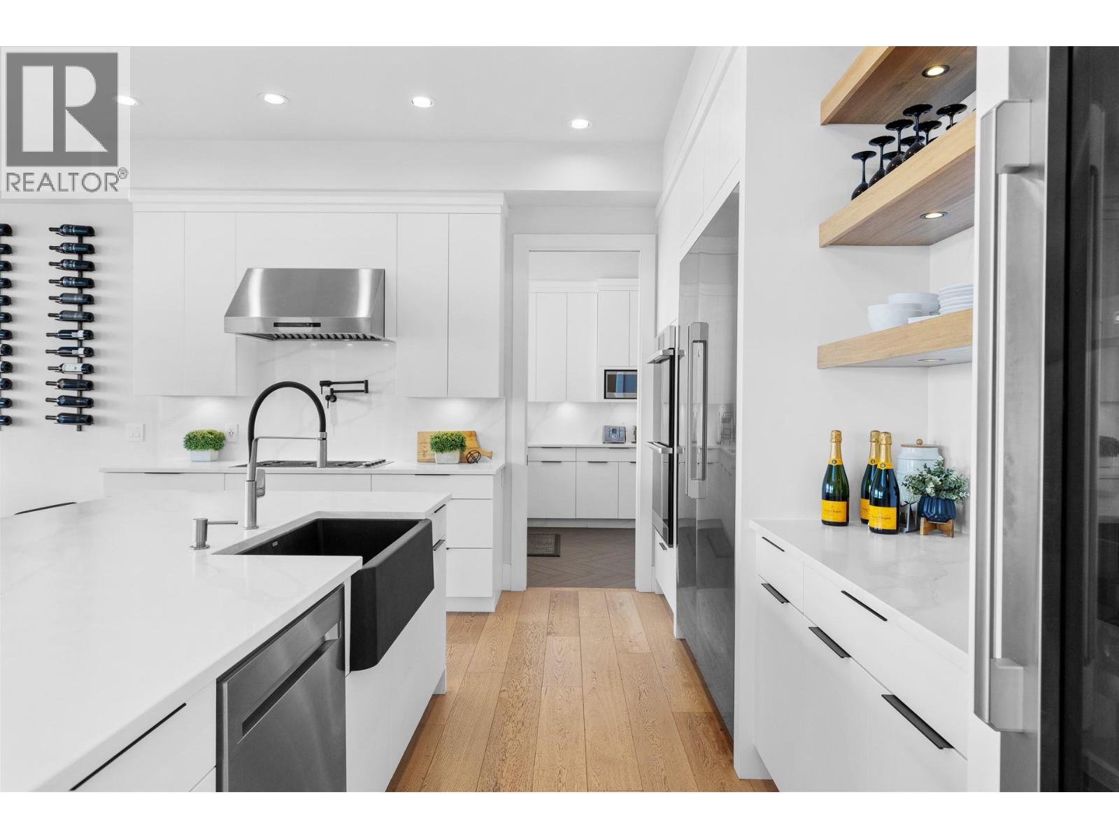 695 Lake Court, West Kelowna, British Columbia  V1Z 0A3 - Photo 17 - 10388859