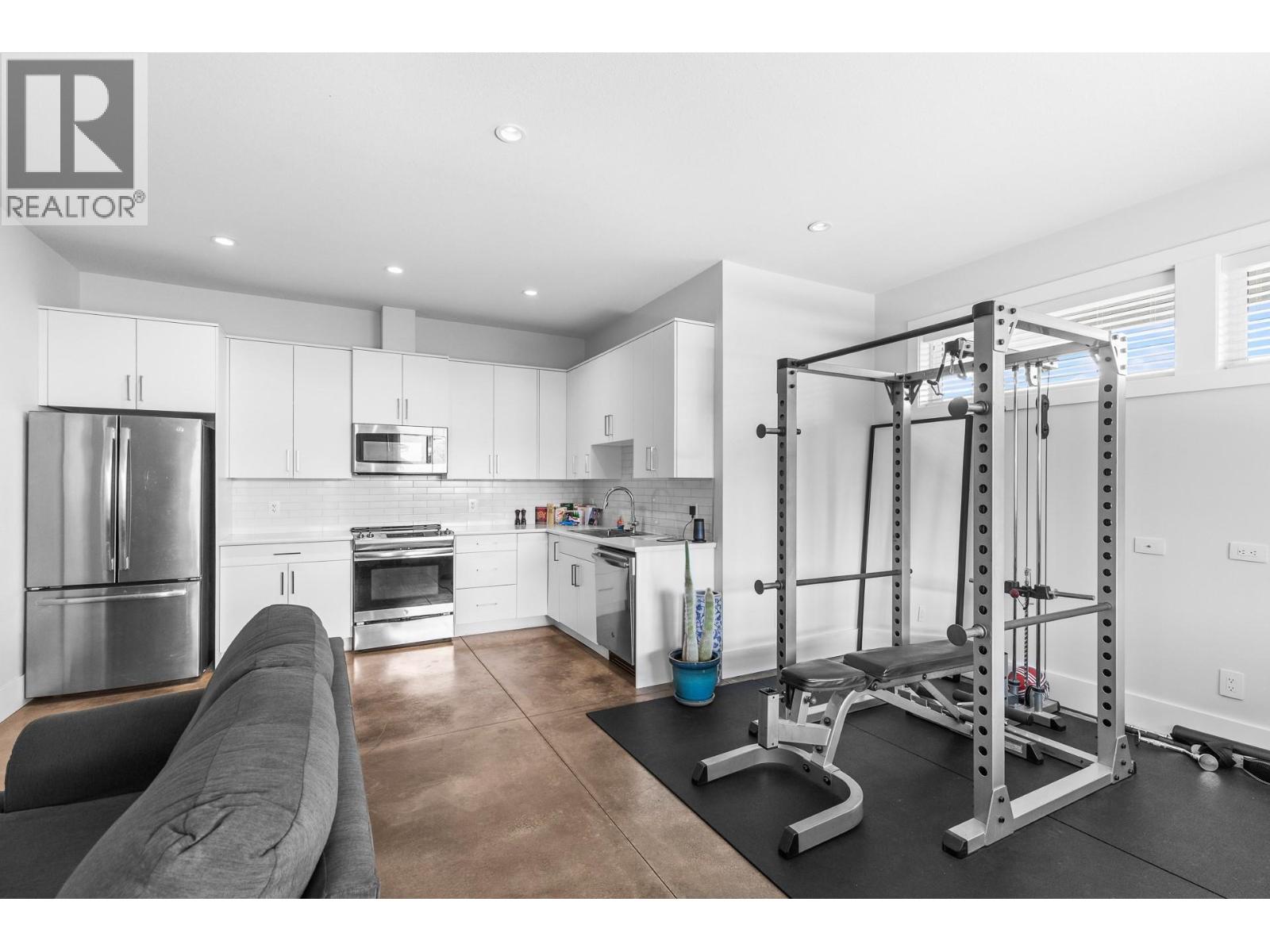 695 Lake Court, West Kelowna, British Columbia  V1Z 0A3 - Photo 67 - 10388859