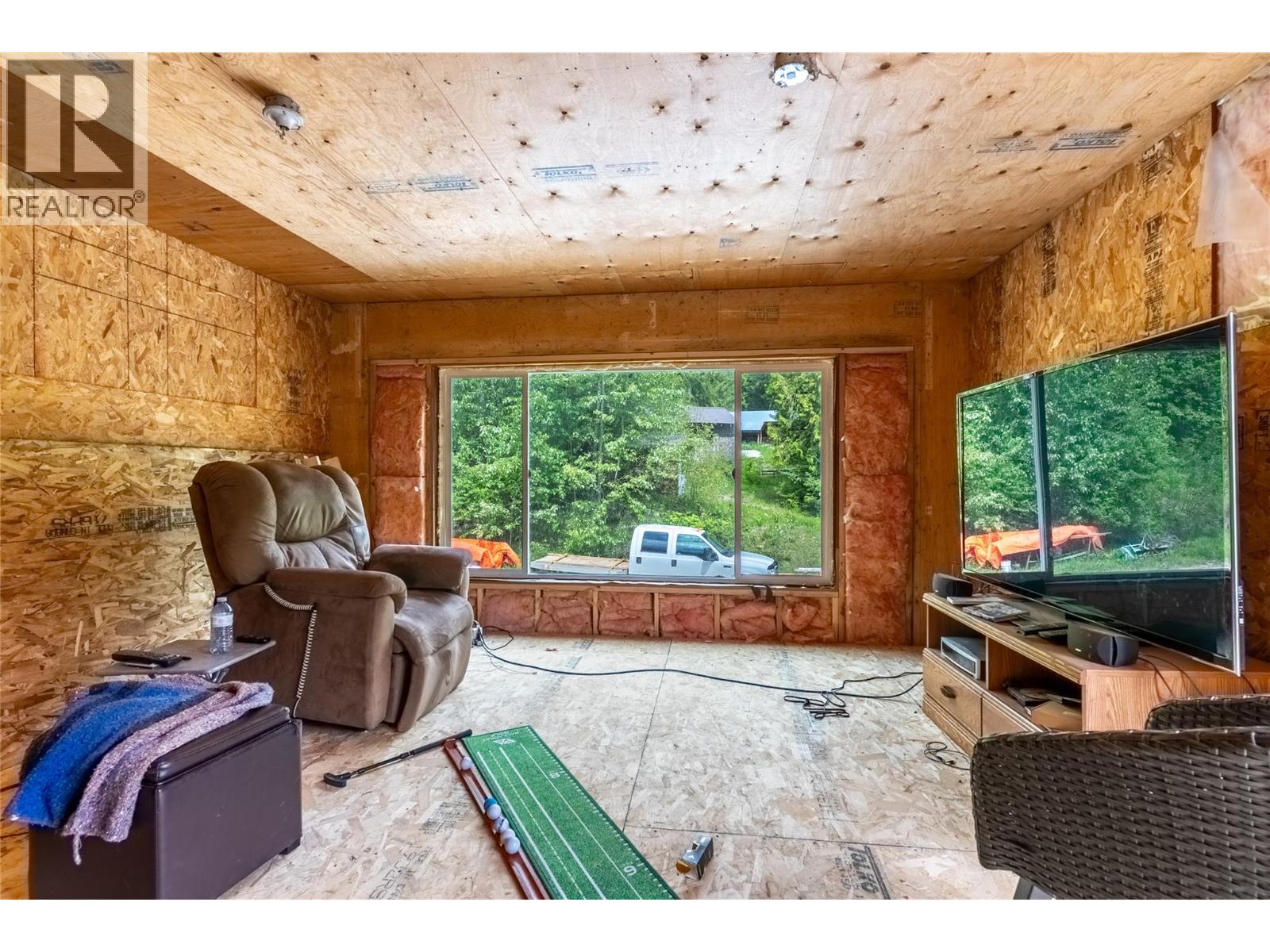 63 Libich Road, Salmon Arm, British Columbia  V1E 2Y1 - Photo 20 - 10388770