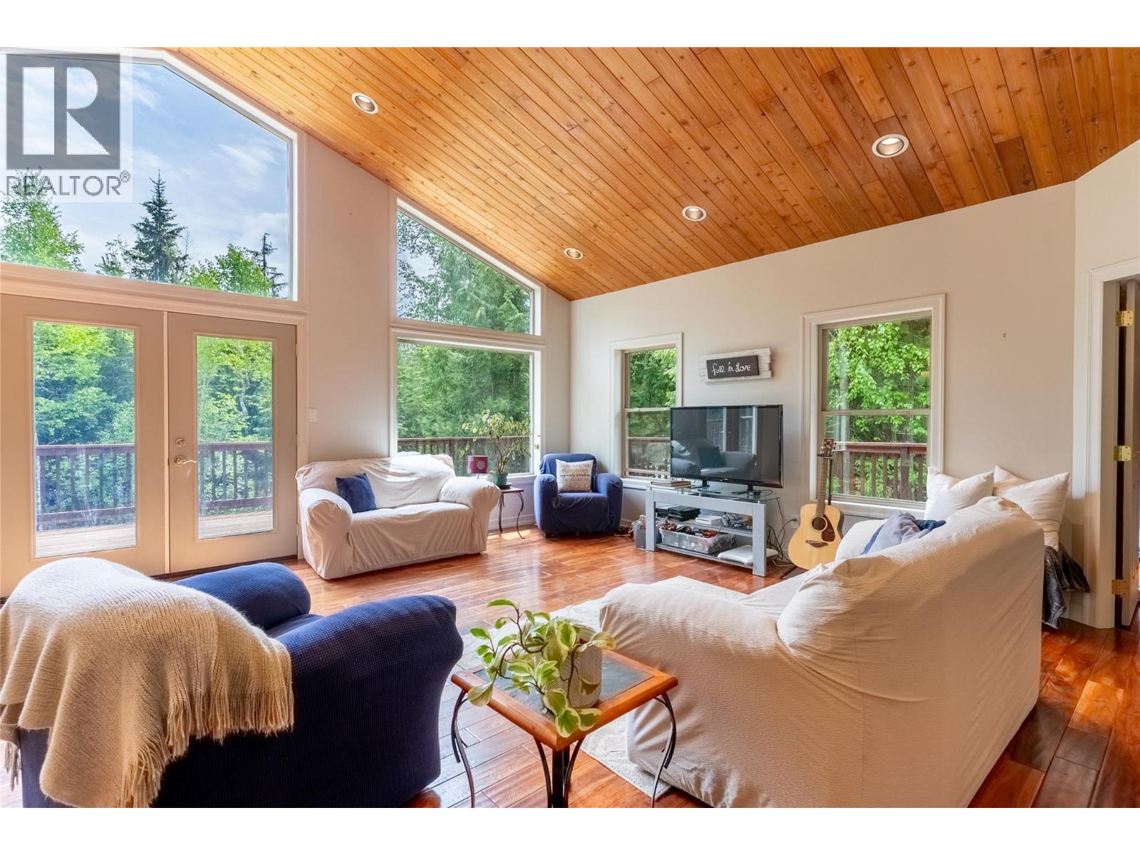 63 Libich Road, Salmon Arm, British Columbia  V1E 2Y1 - Photo 31 - 10388770