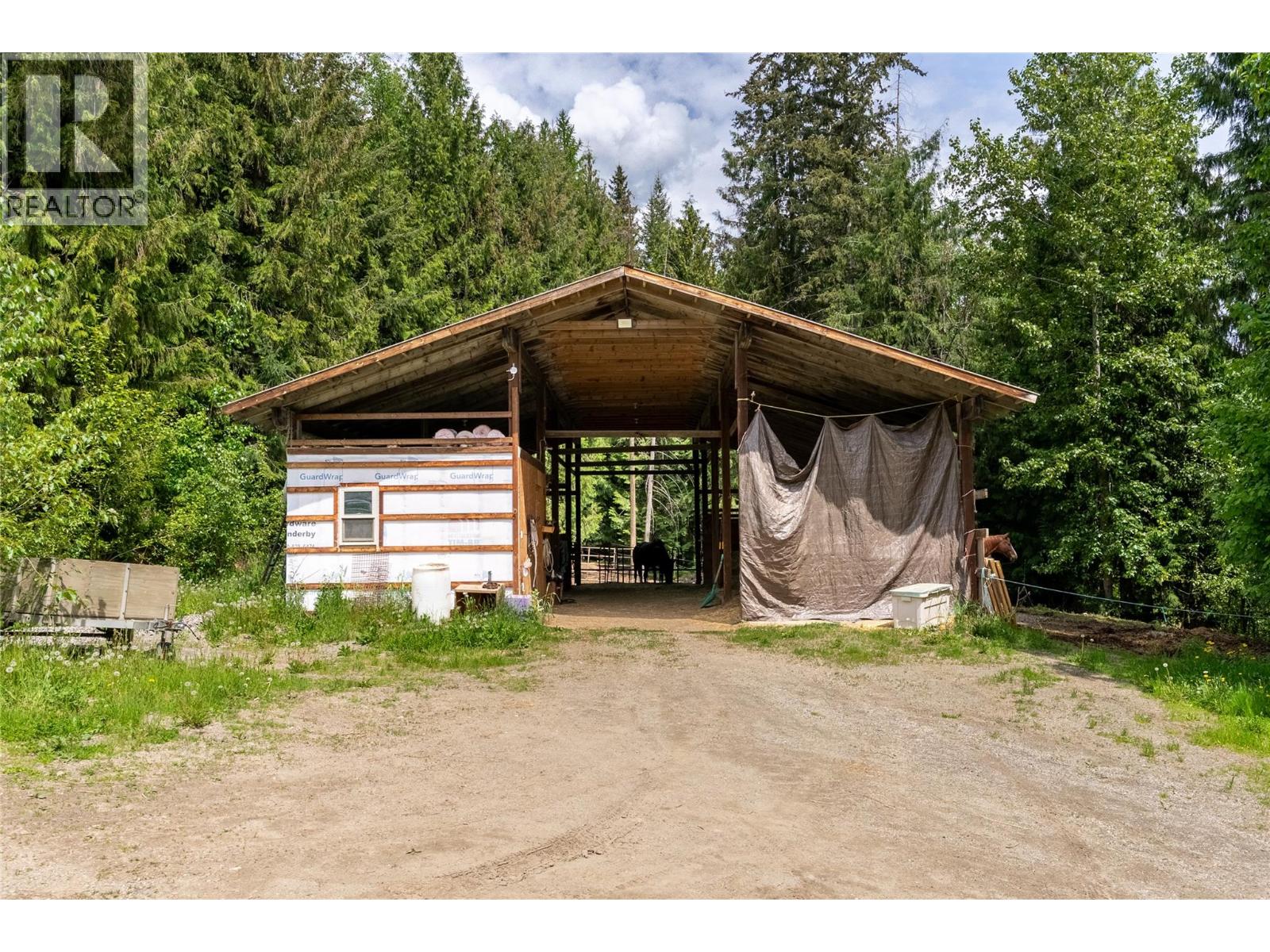 63 Libich Road, Salmon Arm, British Columbia  V1E 2Y1 - Photo 45 - 10388770