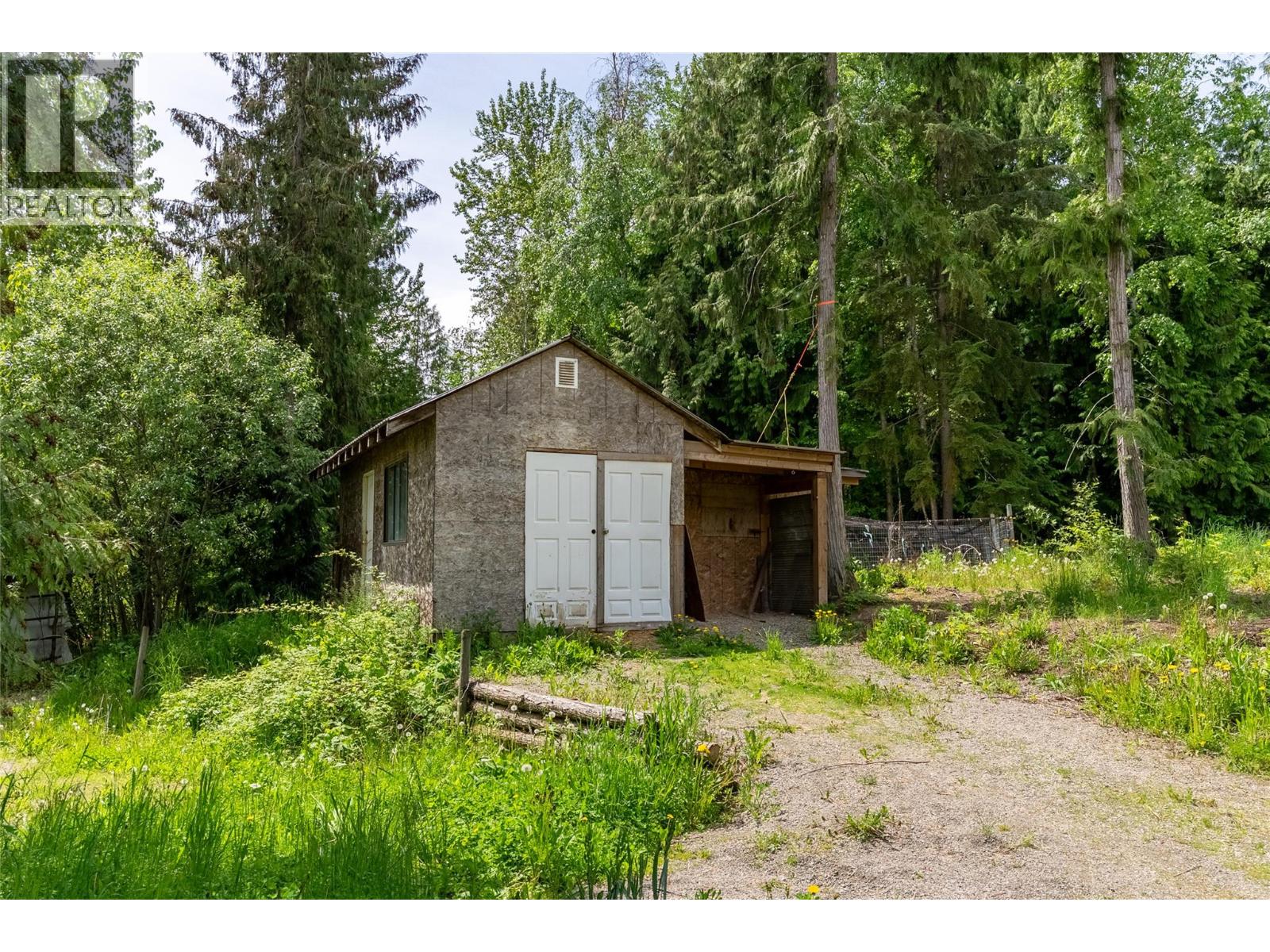 63 Libich Road, Salmon Arm, British Columbia  V1E 2Y1 - Photo 46 - 10388770