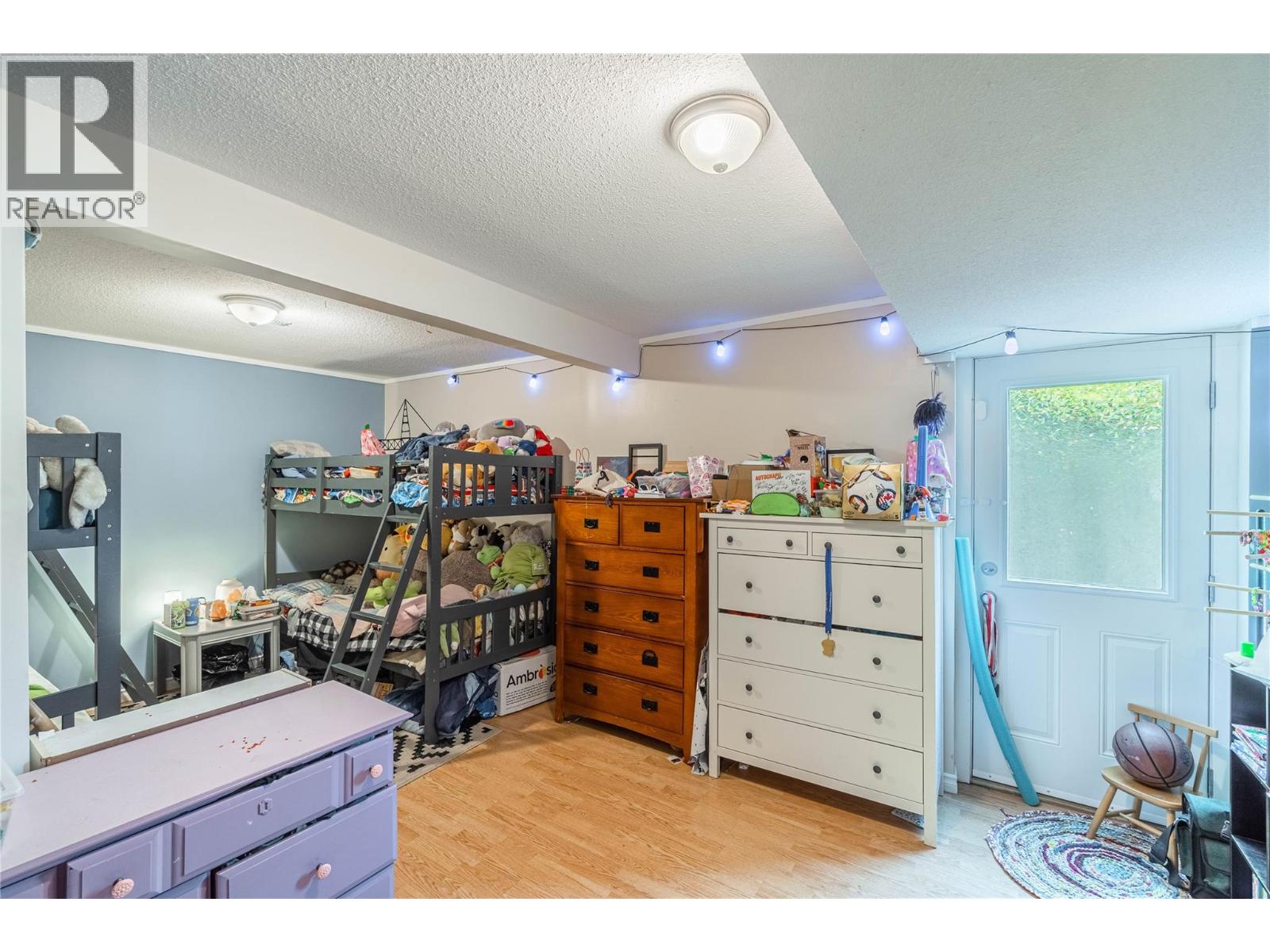 968 Sicamore Drive, Kamloops, British Columbia  V2B 6S2 - Photo 18 - 10388618