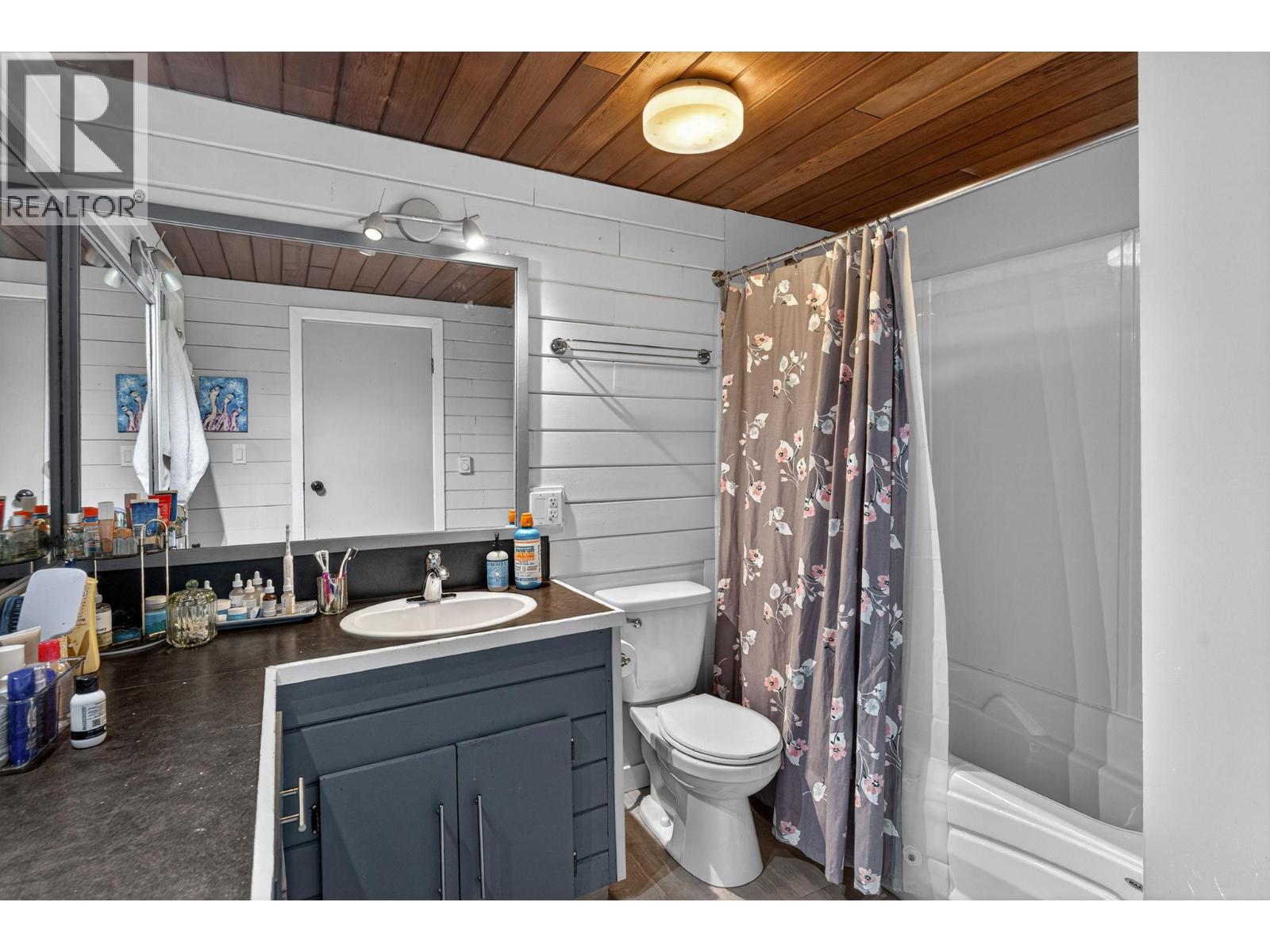 9803 Venables Drive, Coldstream, British Columbia  V1B 2K1 - Photo 50 - 10388796