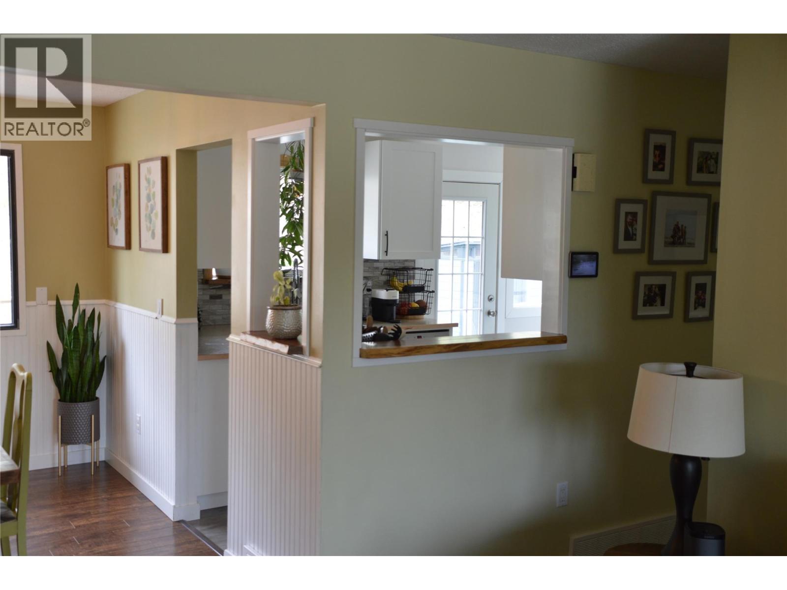 1975 Wentworth Place, Kamloops, British Columbia  V2E 2B3 - Photo 21 - 10388925