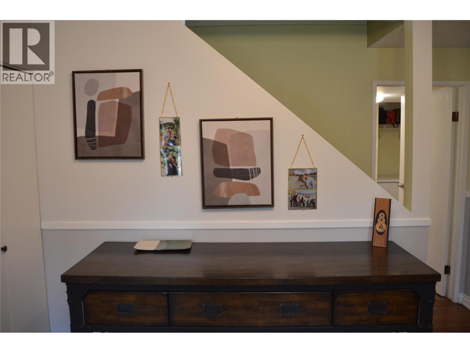 1975 Wentworth Place, Kamloops, British Columbia  V2E 2B3 - Photo 39 - 10388925