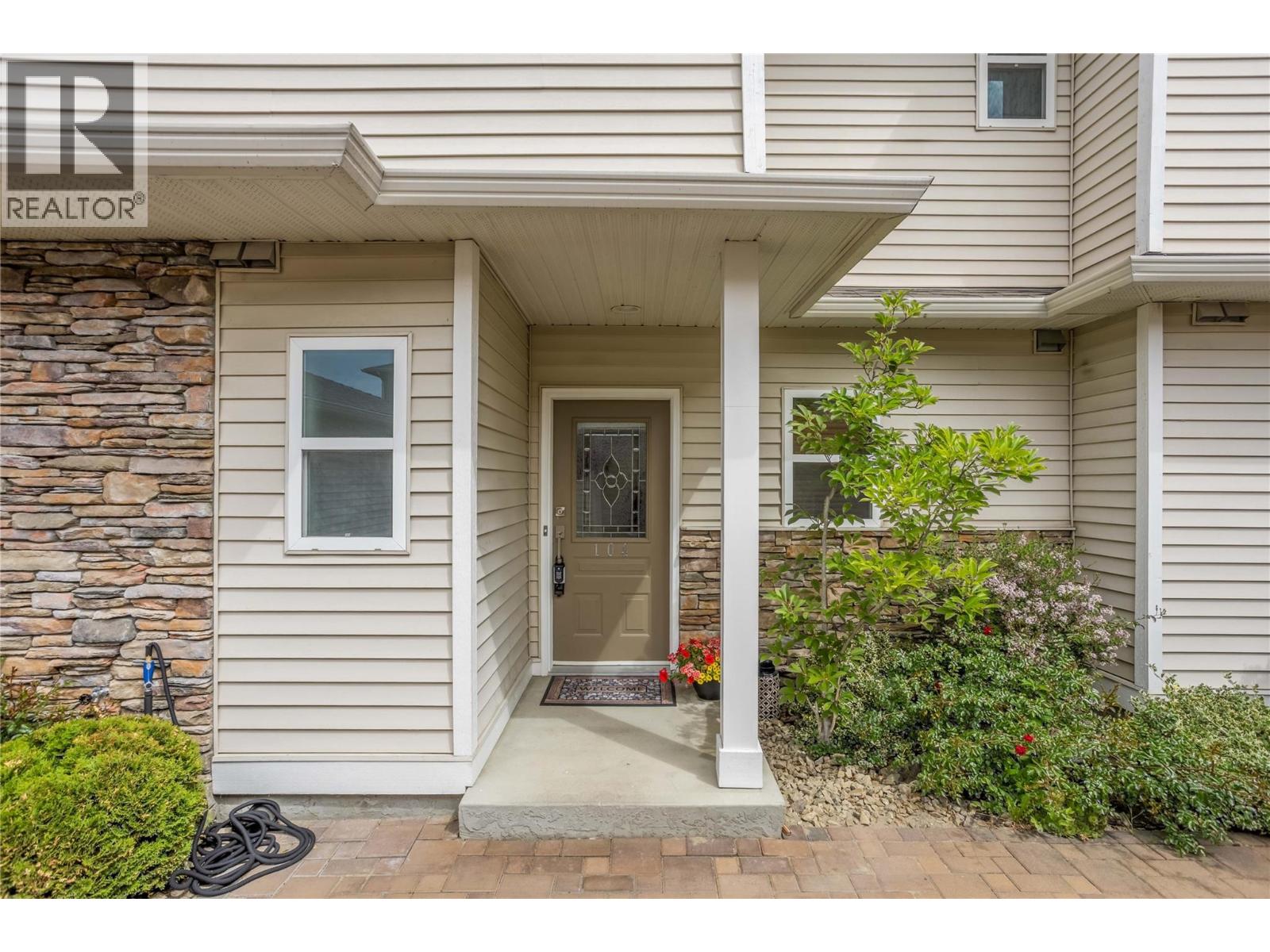 4049 Lakeshore Road Unit# 104, kelowna, British Columbia