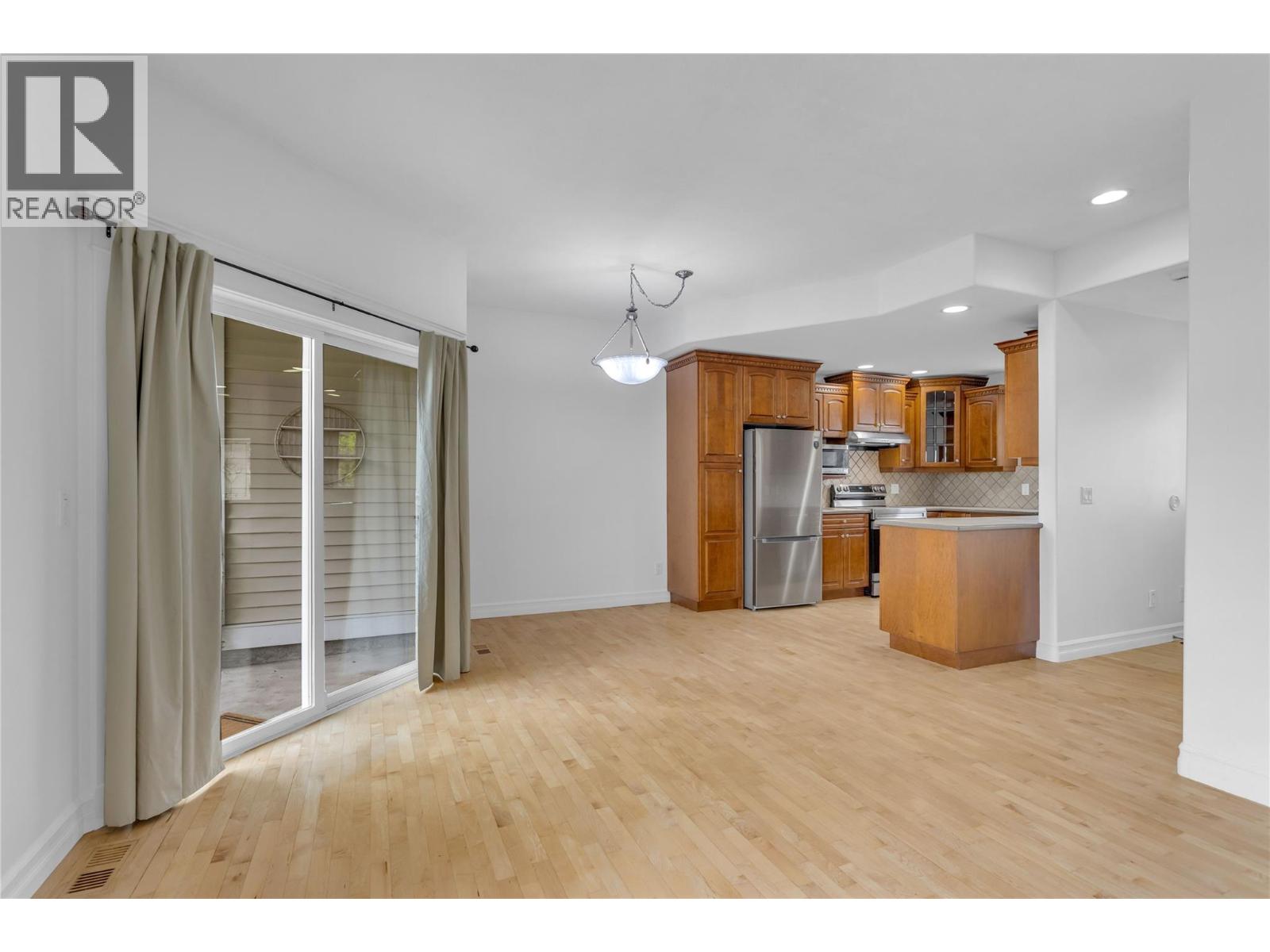 4049 Lakeshore Road Unit# 104, Kelowna, British Columbia  V1W 1V7 - Photo 10 - 10388772
