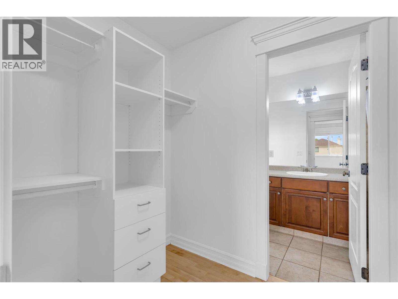 4049 Lakeshore Road Unit# 104, Kelowna, British Columbia  V1W 1V7 - Photo 15 - 10388772