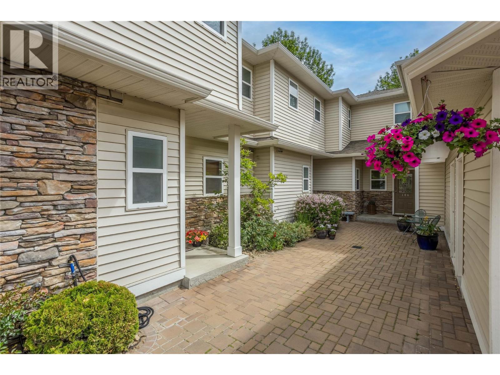 4049 Lakeshore Road Unit# 104, Kelowna, British Columbia  V1W 1V7 - Photo 32 - 10388772