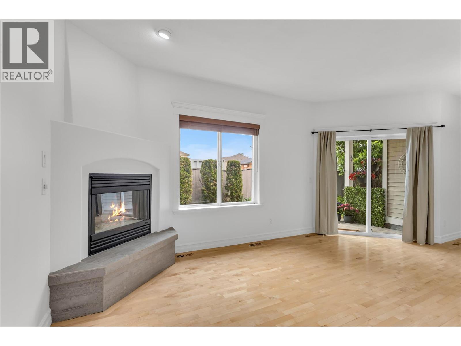 4049 Lakeshore Road Unit# 104, Kelowna, British Columbia  V1W 1V7 - Photo 6 - 10388772