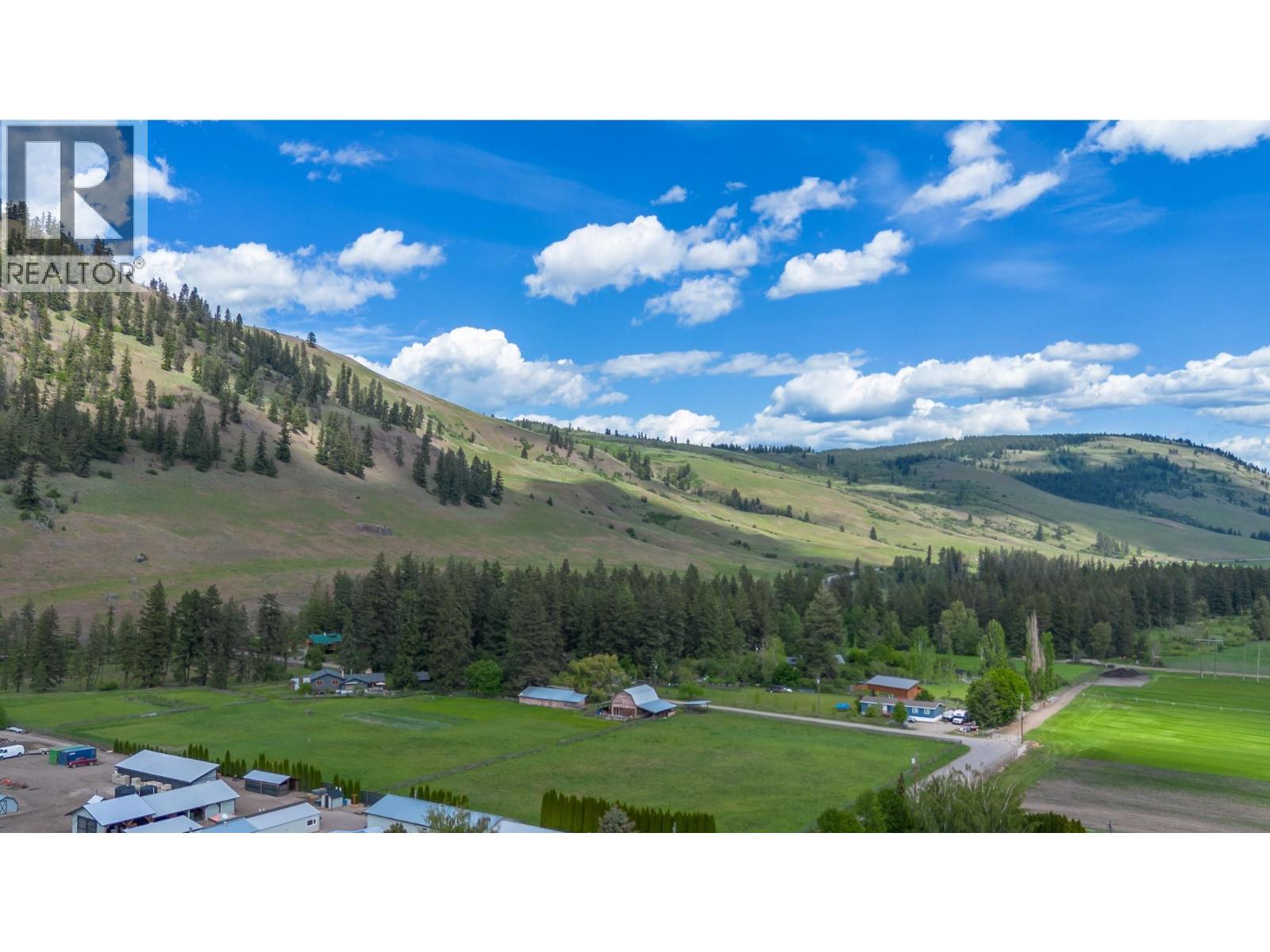 5425 Petworth Road, Coldstream, British Columbia  V1B 3E2 - Photo 8 - 10388695