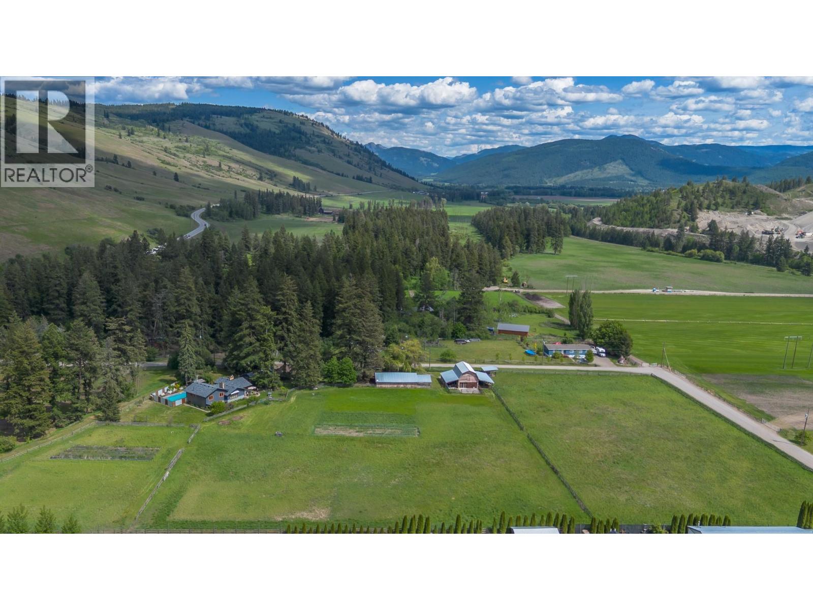 5425 Petworth Road, Coldstream, British Columbia  V1B 3E2 - Photo 92 - 10388695