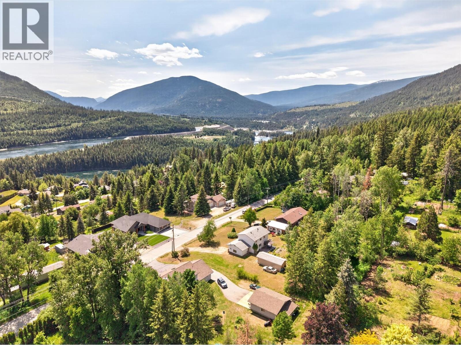 3865 Bonnington Road, Nelson, British Columbia  V0G 2G3 - Photo 34 - 10388926