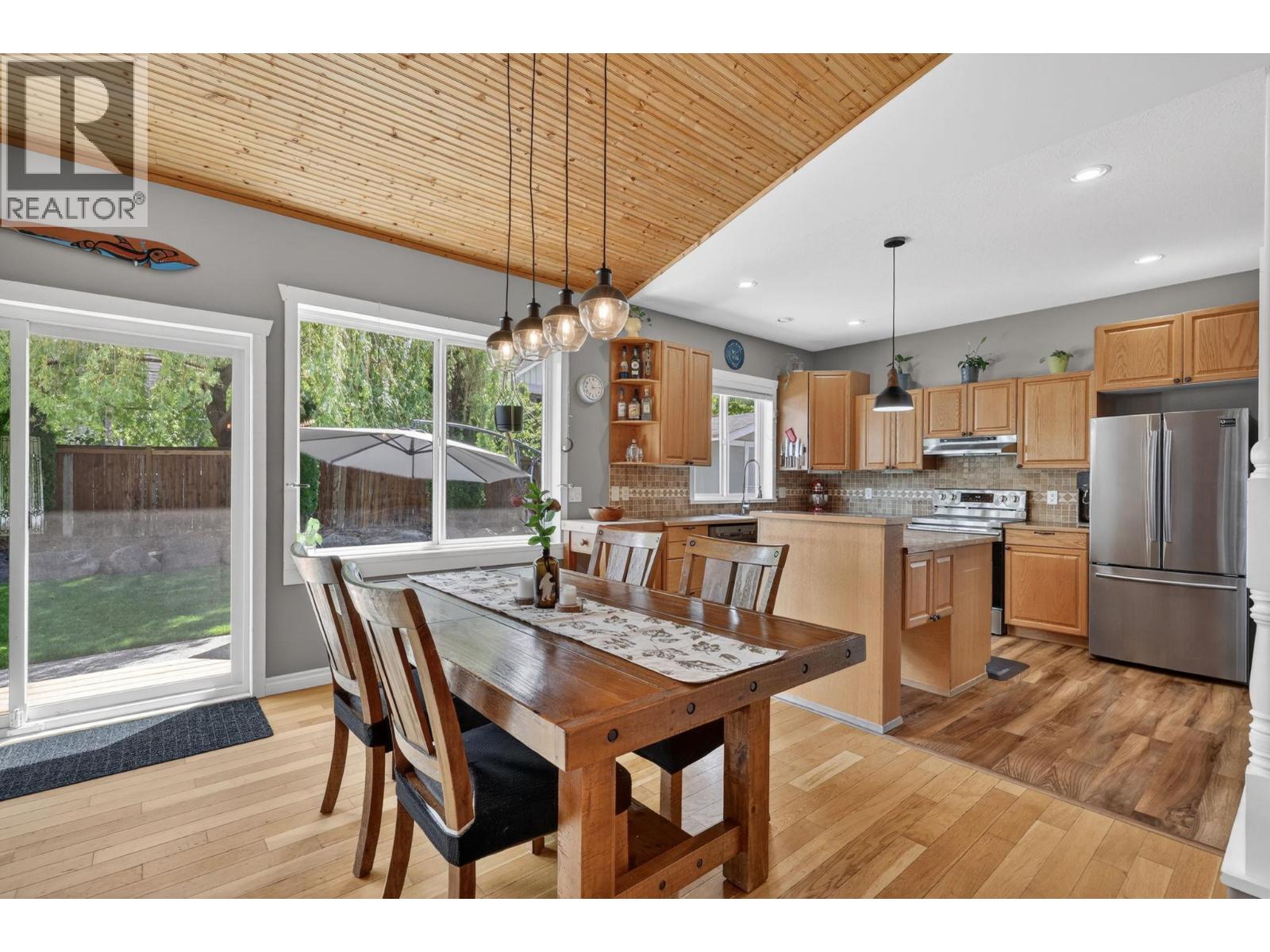 1850 22nd Street Ne, Salmon Arm, British Columbia  V1E 3M9 - Photo 13 - 10388901